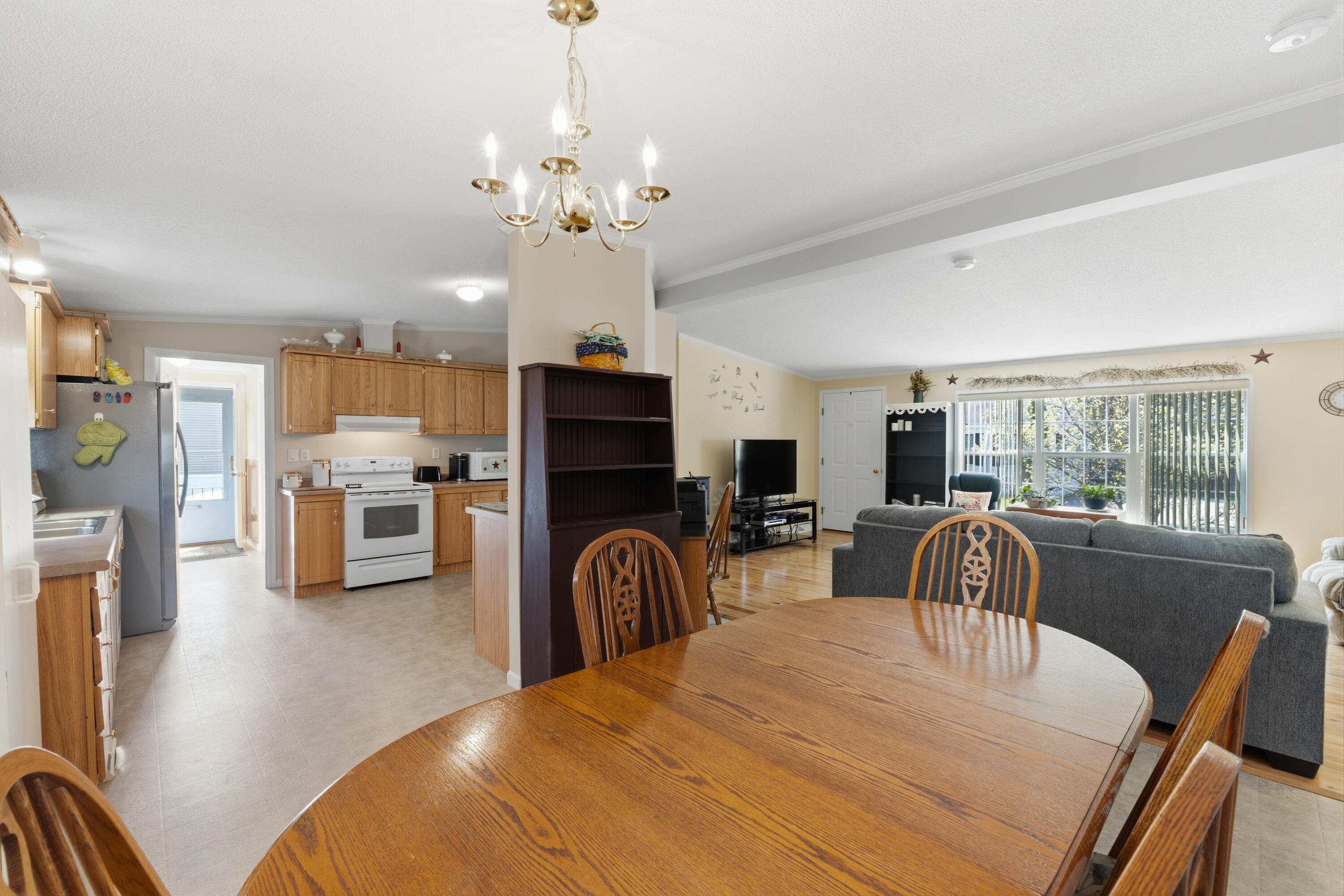 4 Arundel Avenue, Lisbon, ME, 04250