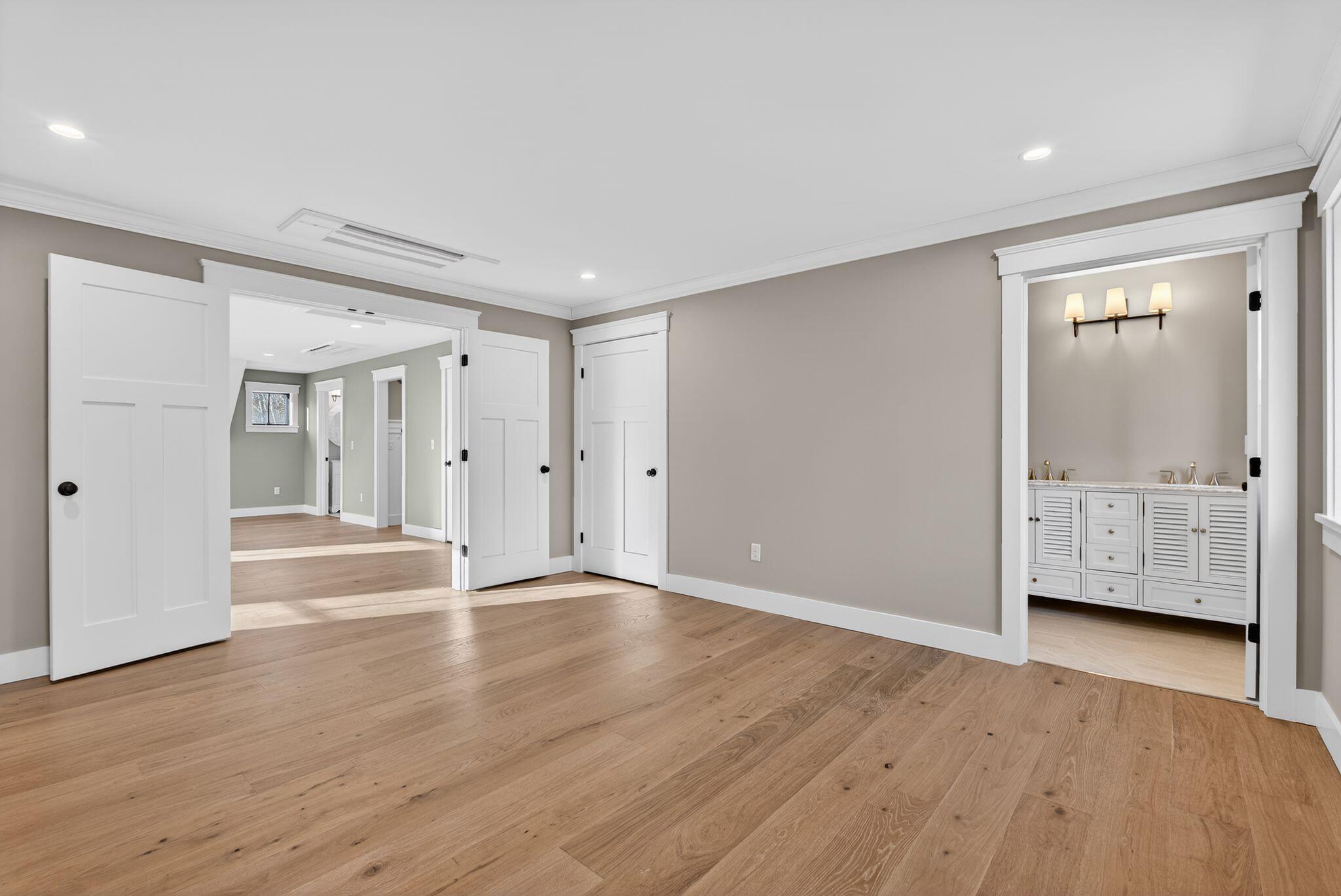 142 Main Street, Kennebunkport, ME, 04046