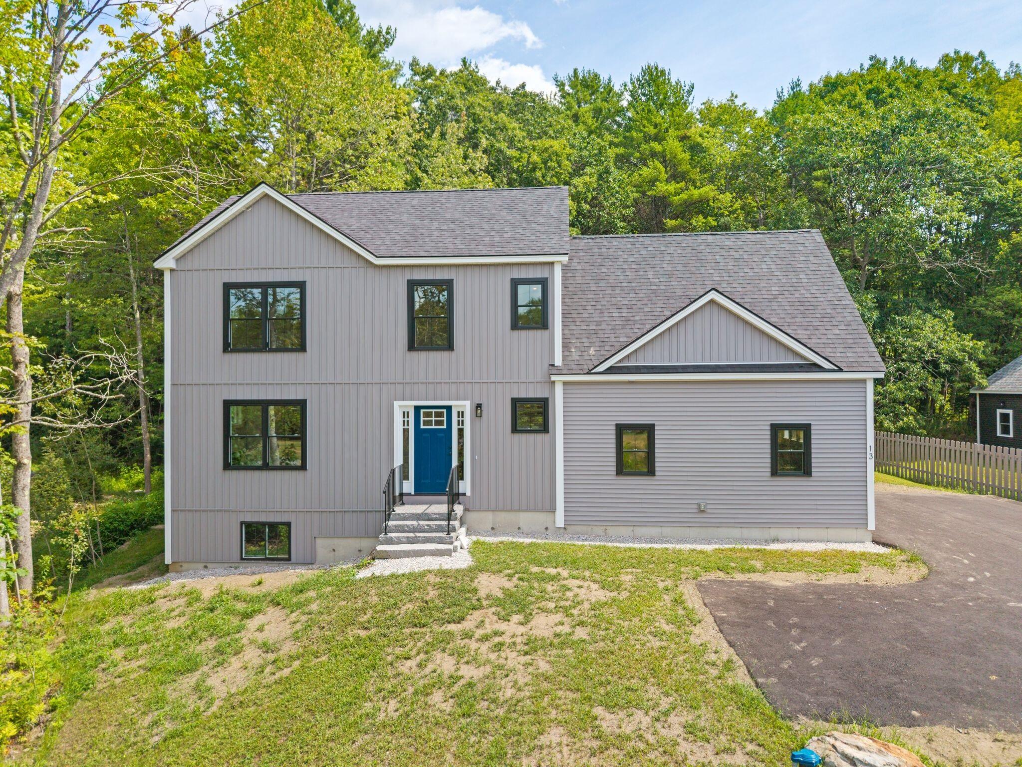 Photo of 13 Upper Mast Landing Road Freeport ME 04032