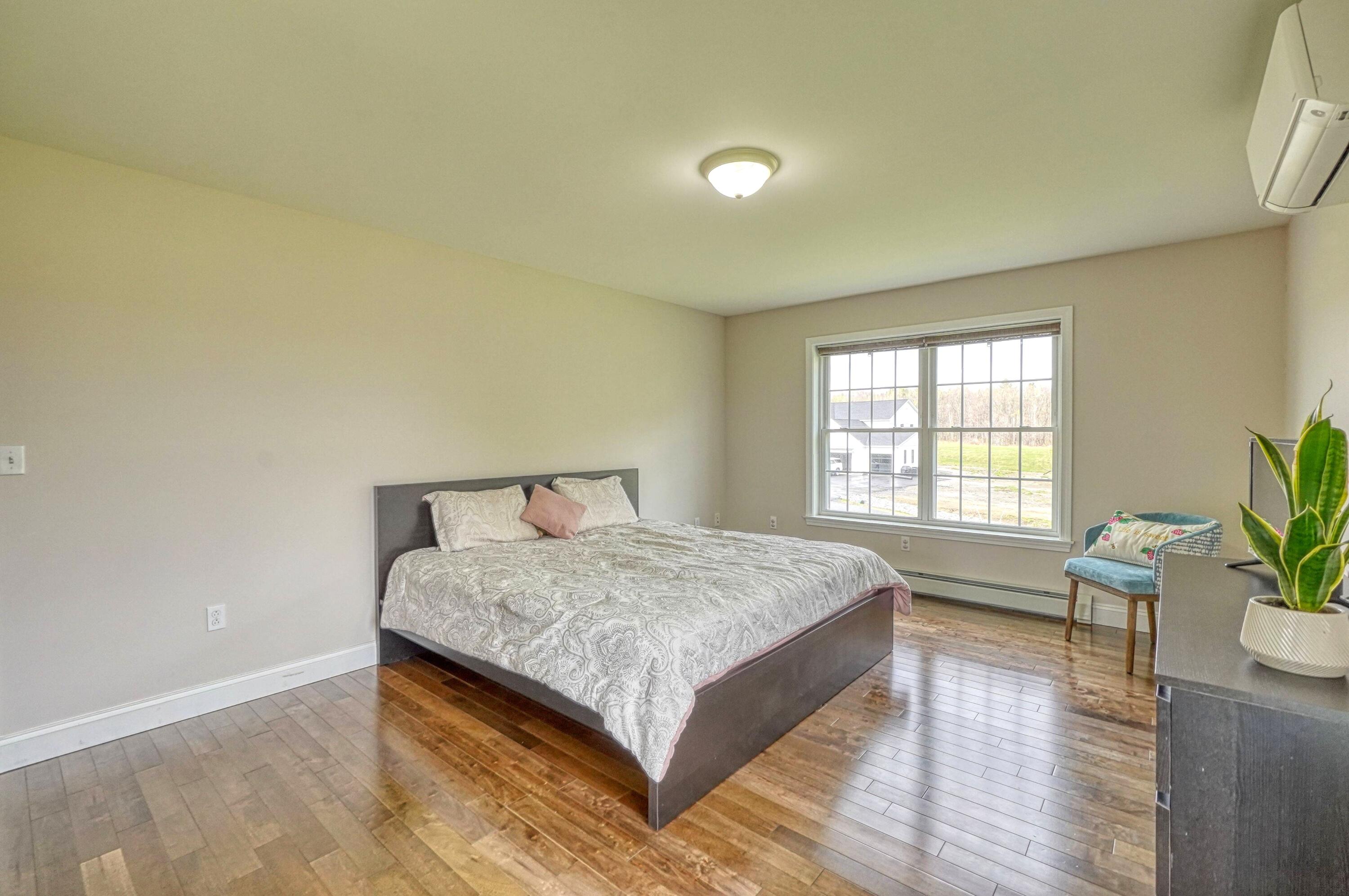 24 Royale Drive, Sidney, ME, 04330