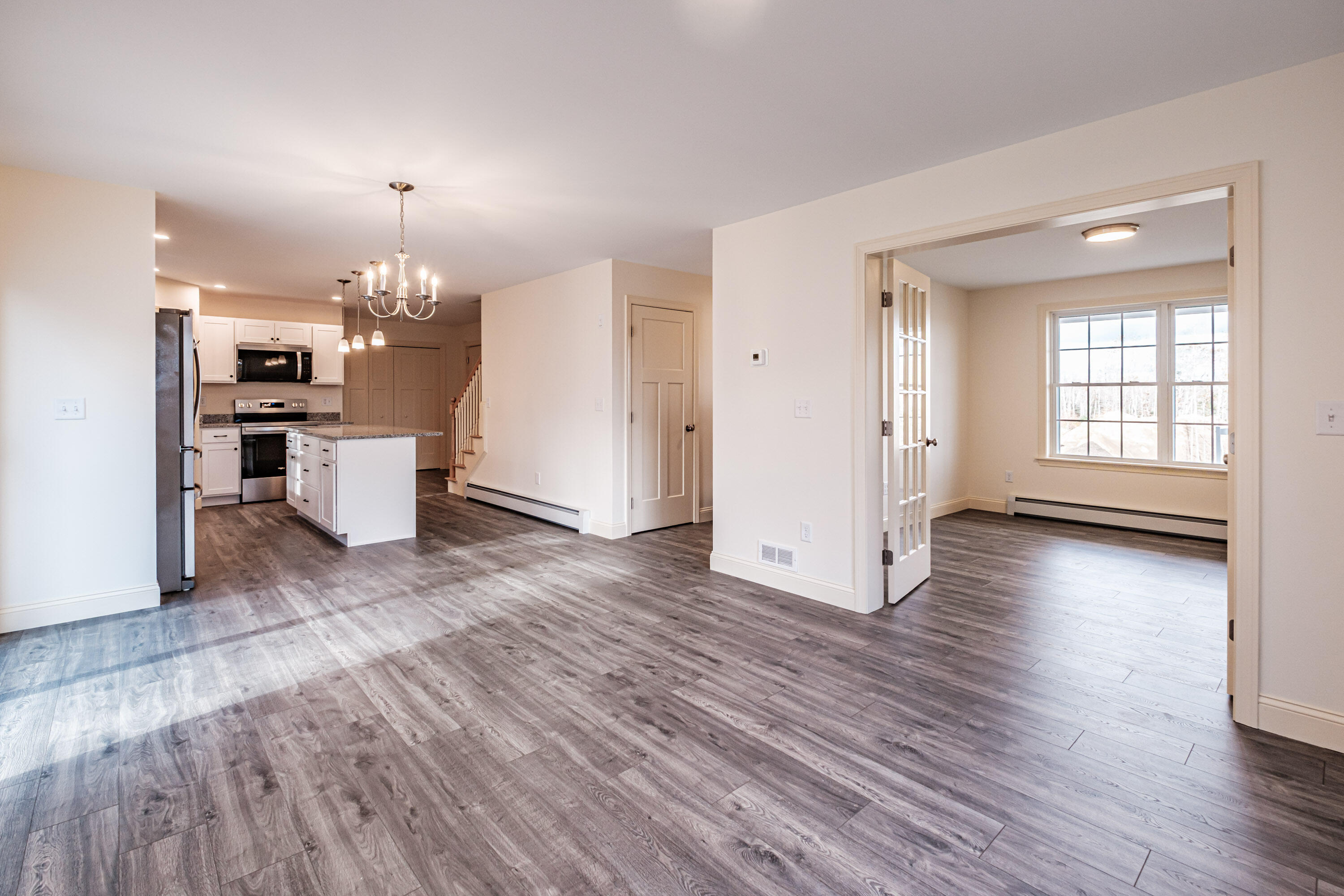 31 Woodbrey Lane, Standish, ME, 04084