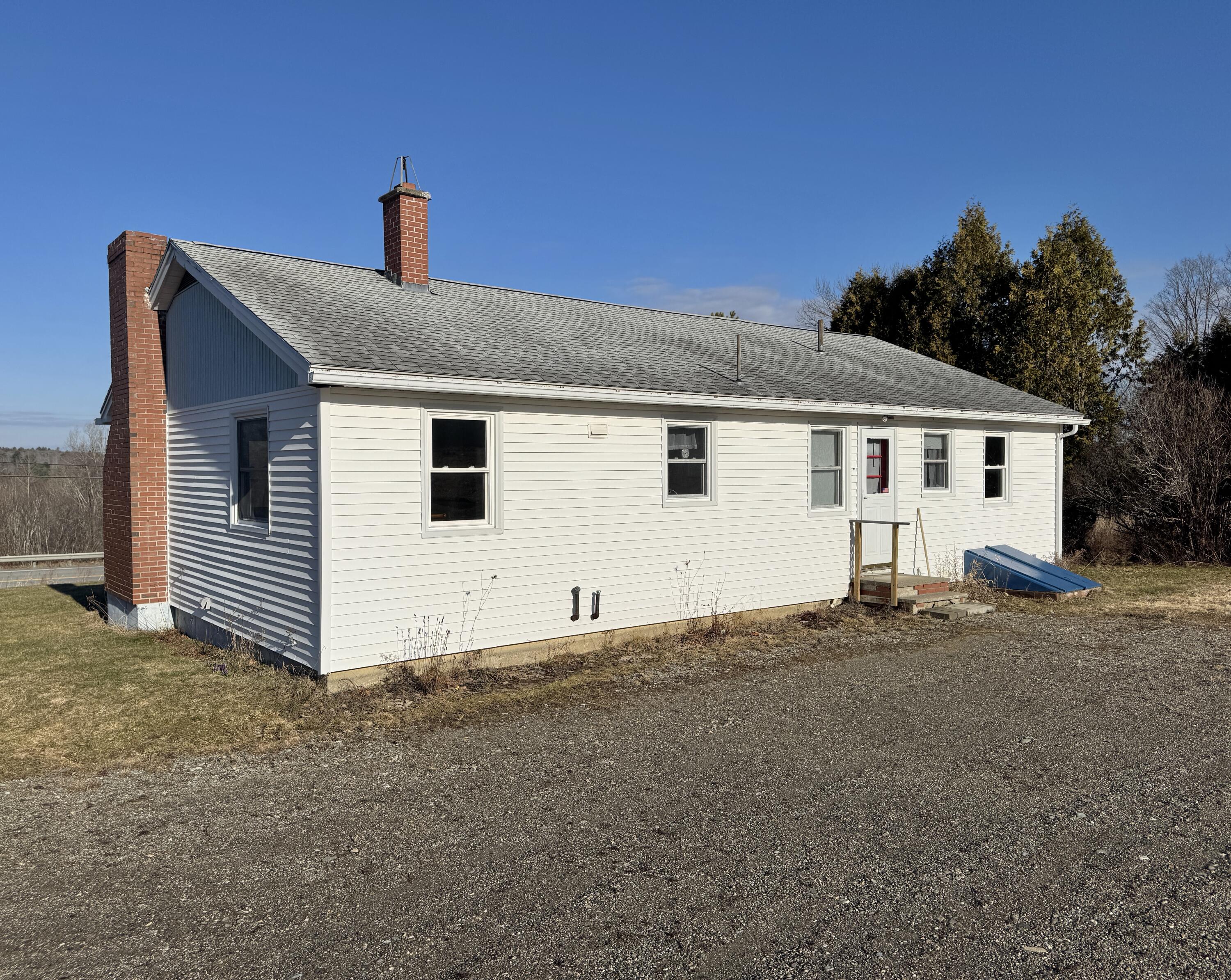 1115 River Road, Bucksport, ME, 04416