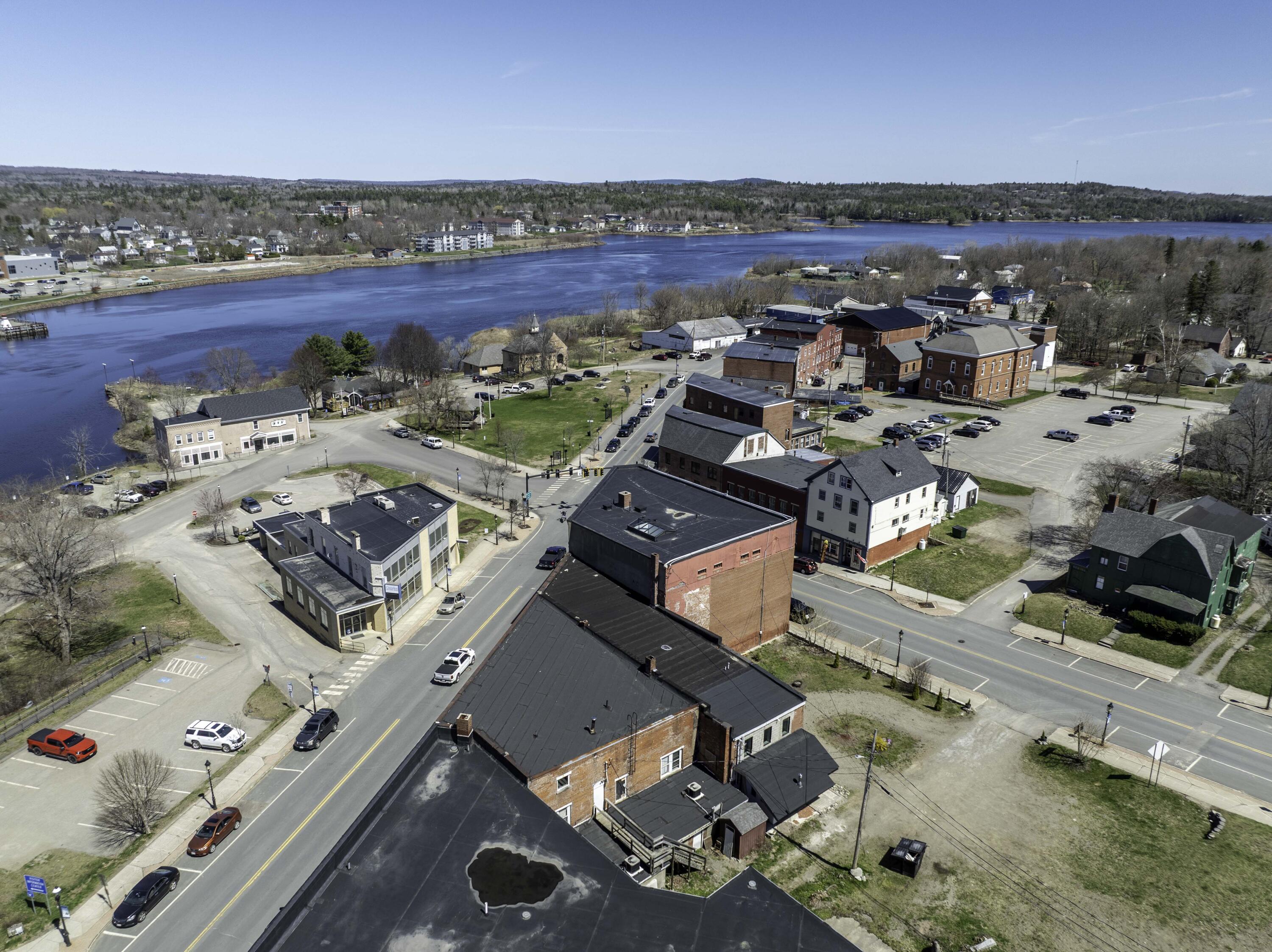 339 Main Street, Calais, ME, 04619