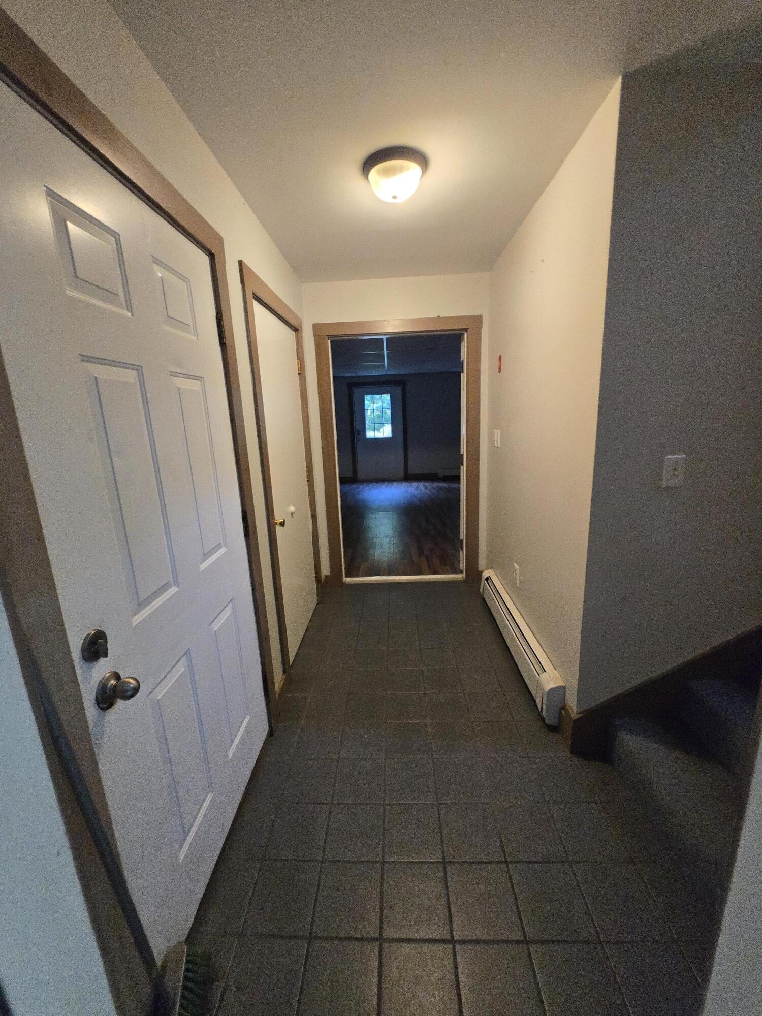 25 Falmouth Road, Falmouth, ME 04105 UNIT 2