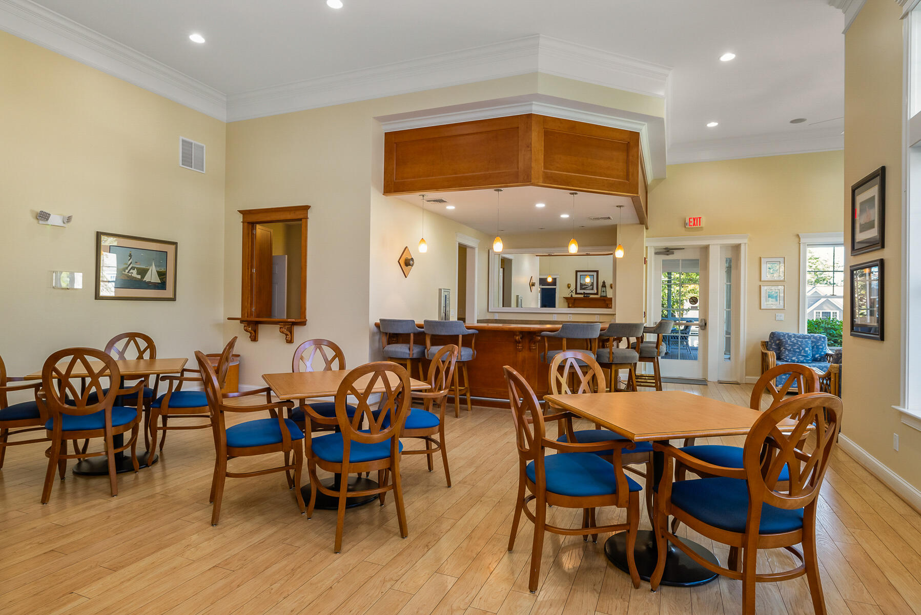 100 Shepards Cove Road UNIT F204, Kittery, ME, 03904