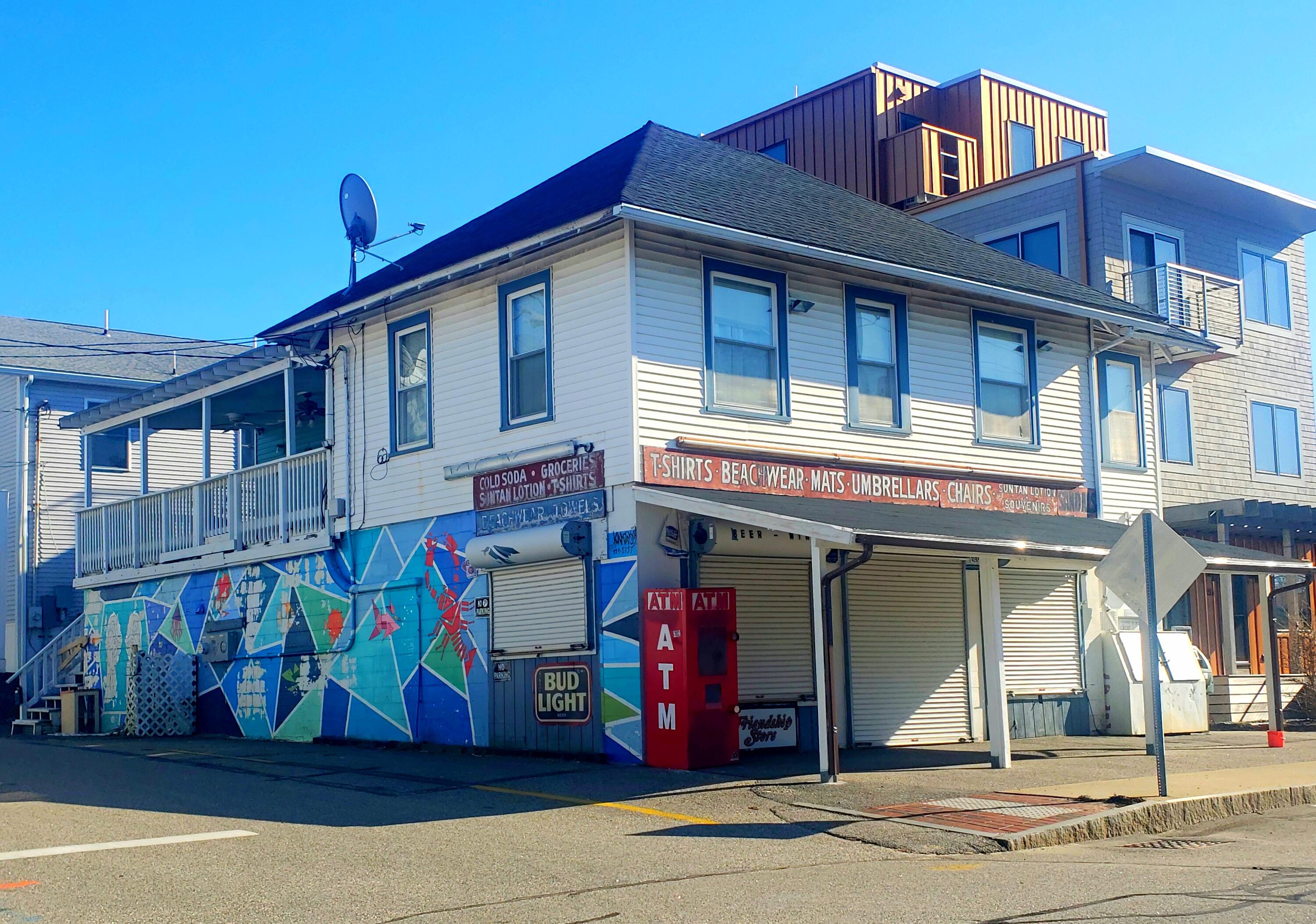 57 E Grand Avenue, Old Orchard Beach, ME, 04064