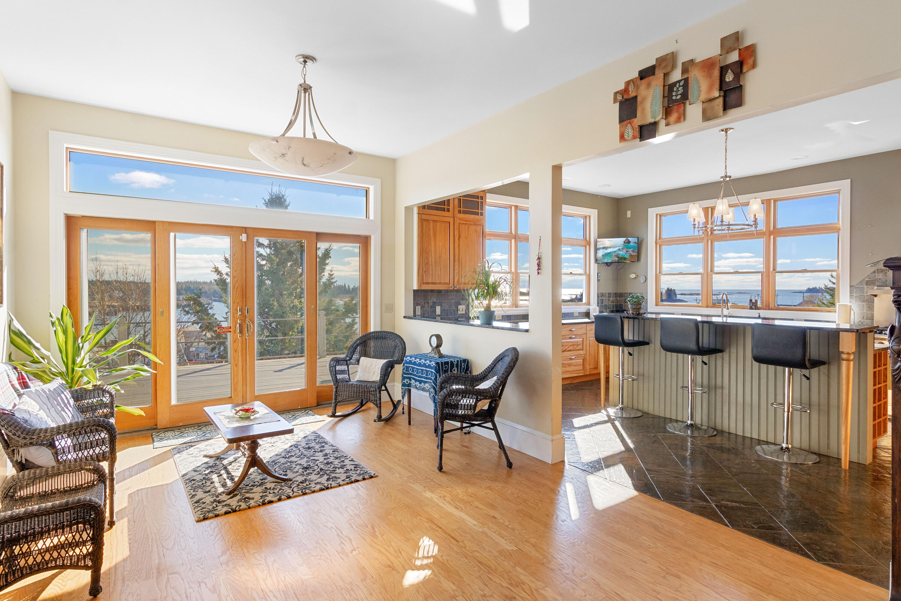 38 W. Main W Main Street, Vinalhaven, ME, 04863