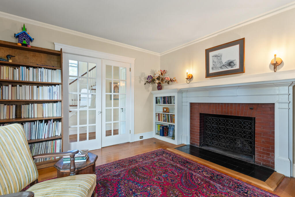 48 Belmont Street, Portland, ME 04101 DSC02865