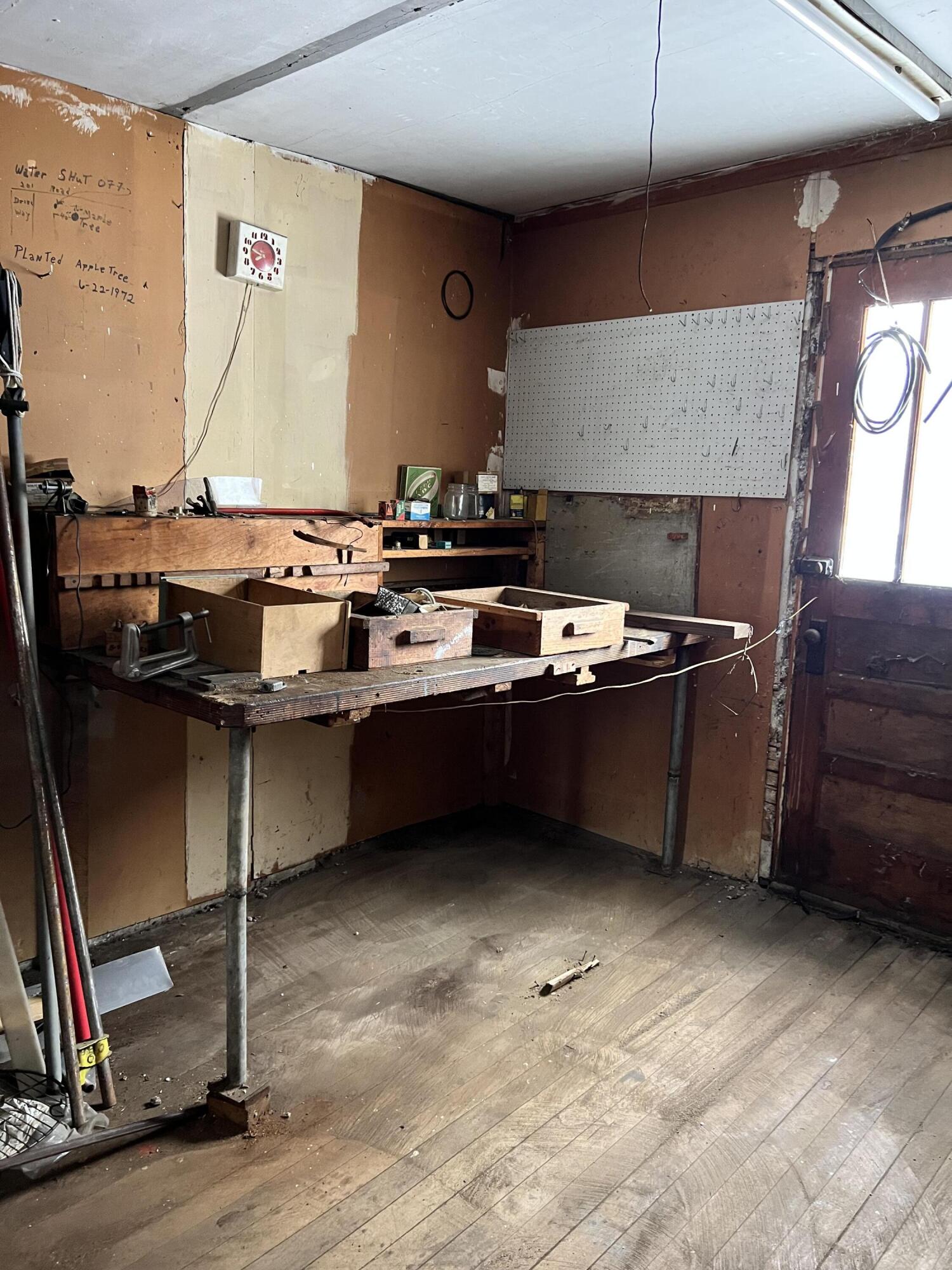 90 Canada Road, Moscow, ME, 04920