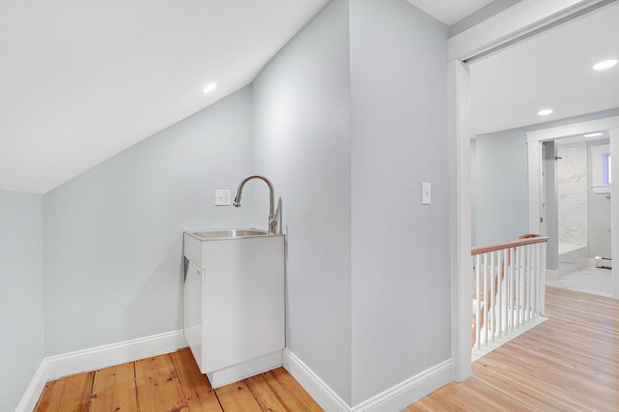 32 Ferry Road