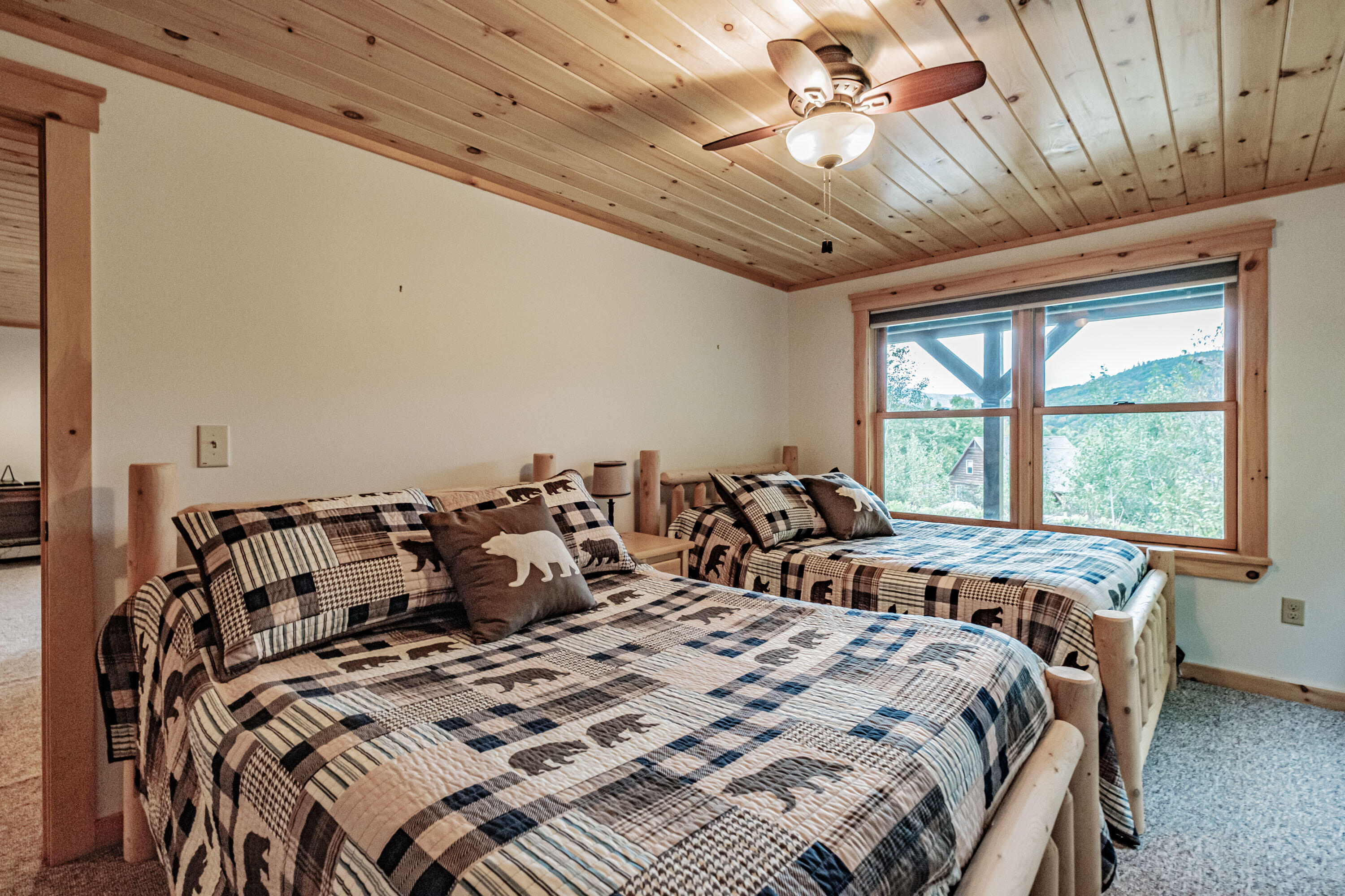 18 Thunder Ridge Road, Newry, ME, 04261