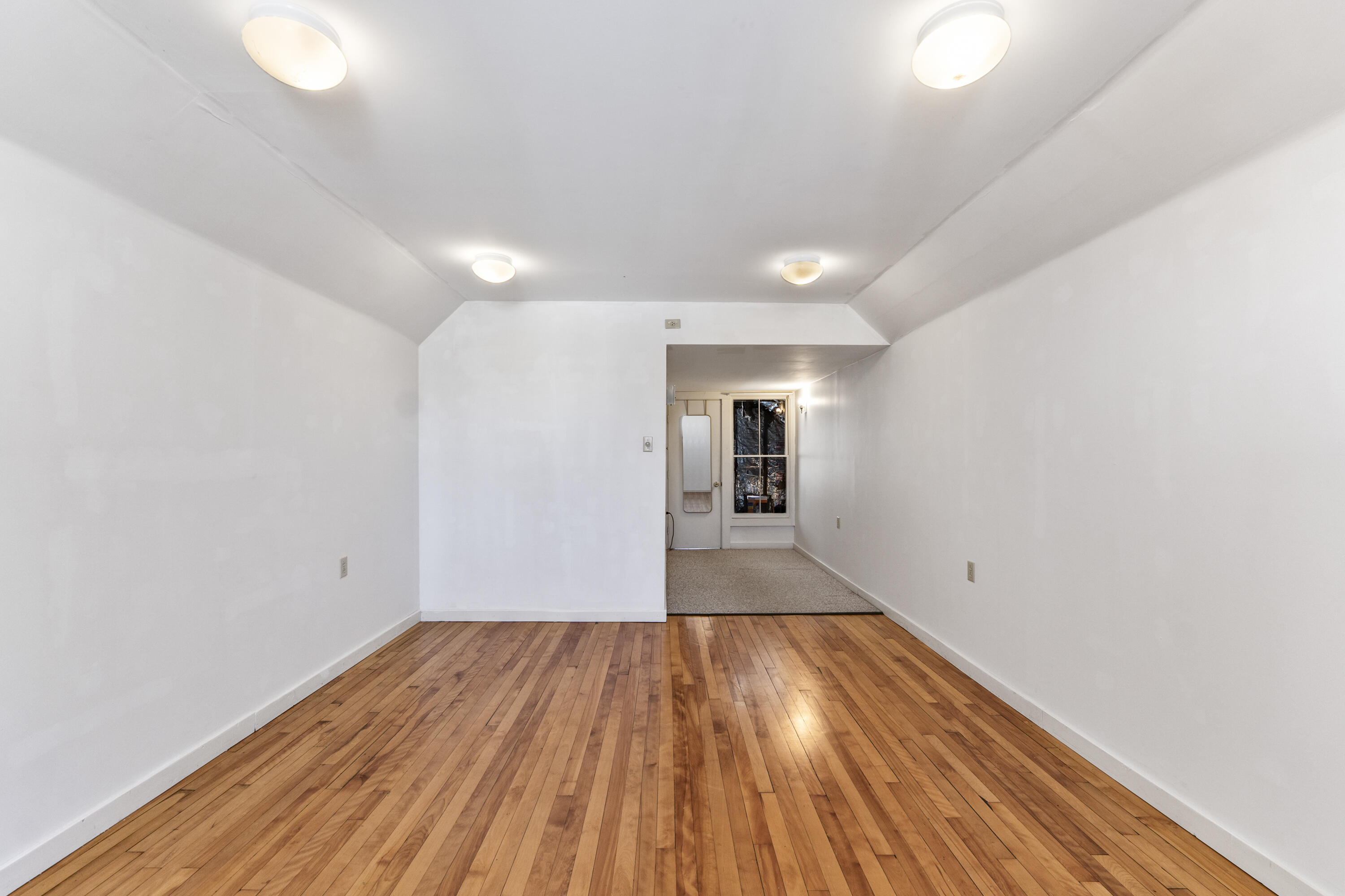 38 Main Street, Topsham, ME, 04086