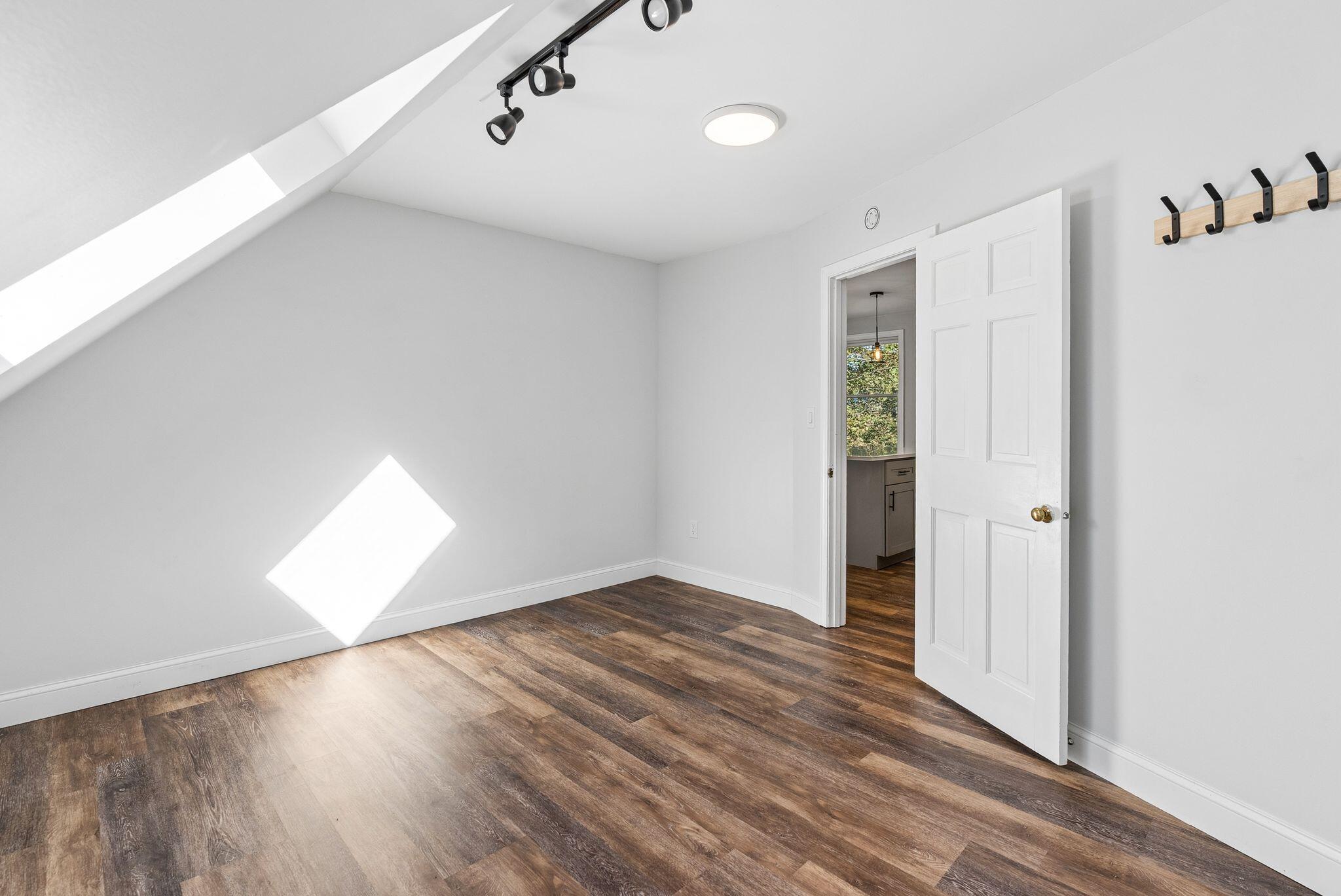 48 W Kidder Street, Portland, ME 04103 Upstairs office