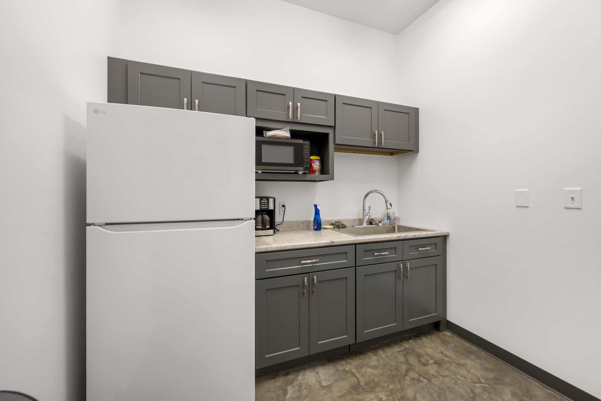 14 Carey Drive UNIT lot 2, Hampden, ME, 04444