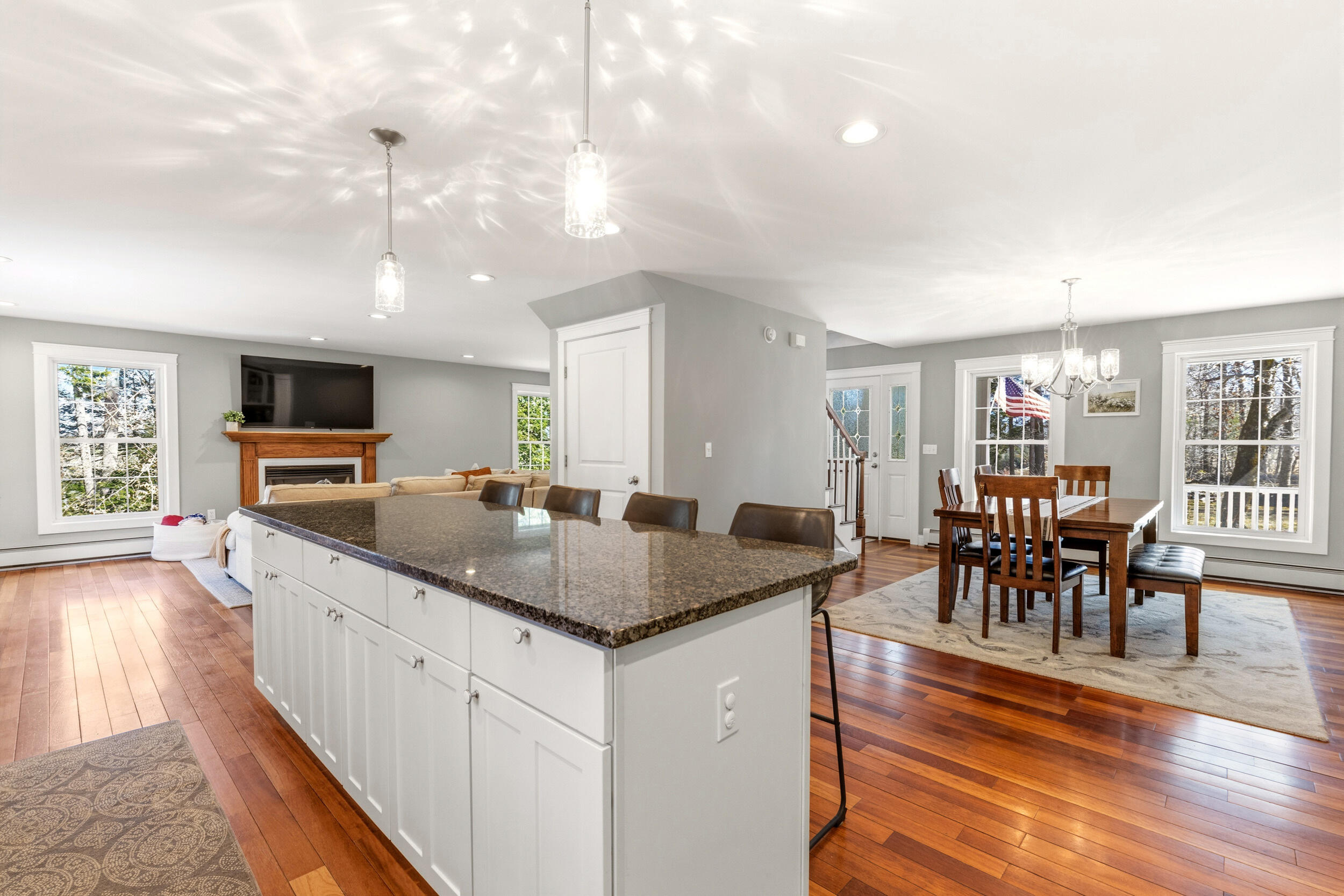 7 ROMAN WOODS Way, Gray, ME, 04039