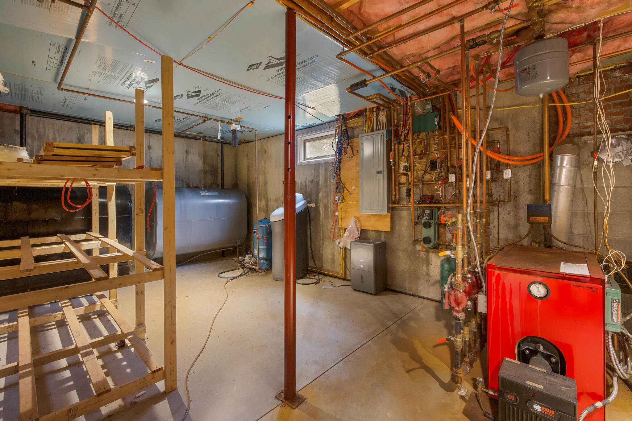 747 Western Avenue, Hampden, ME, 04444