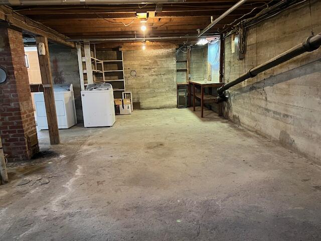 33 Coolidge Avenue, Caribou, ME, 04736