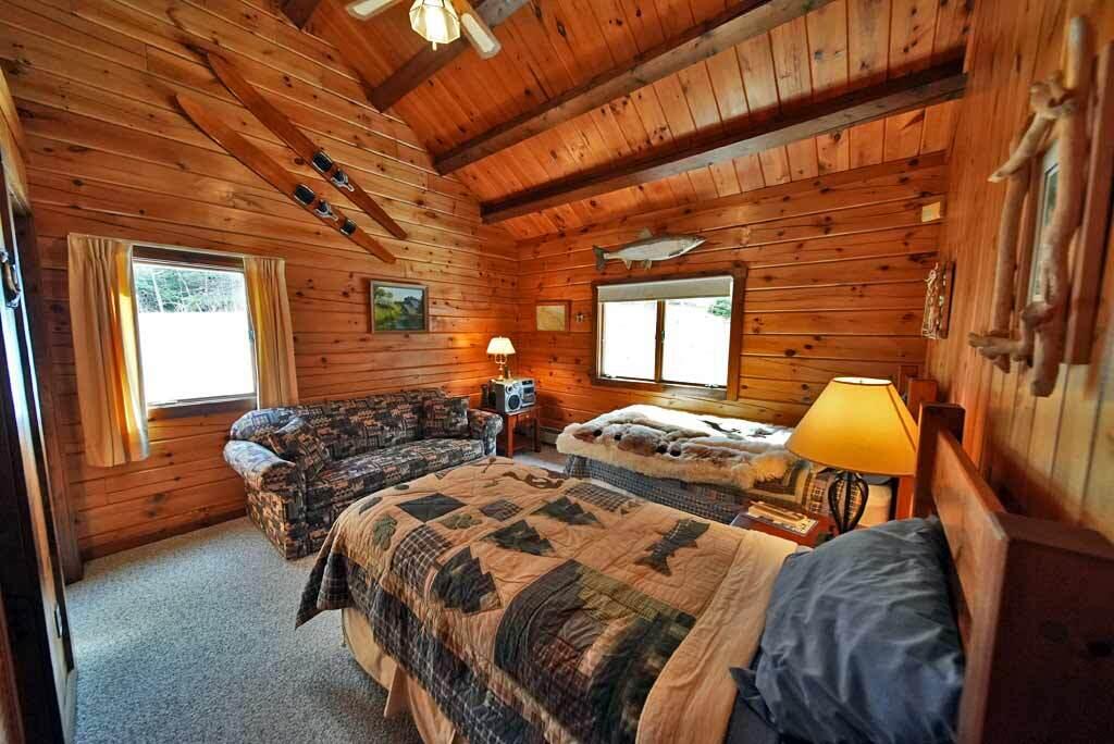 1058 US RT 1, Weston, ME, 04424