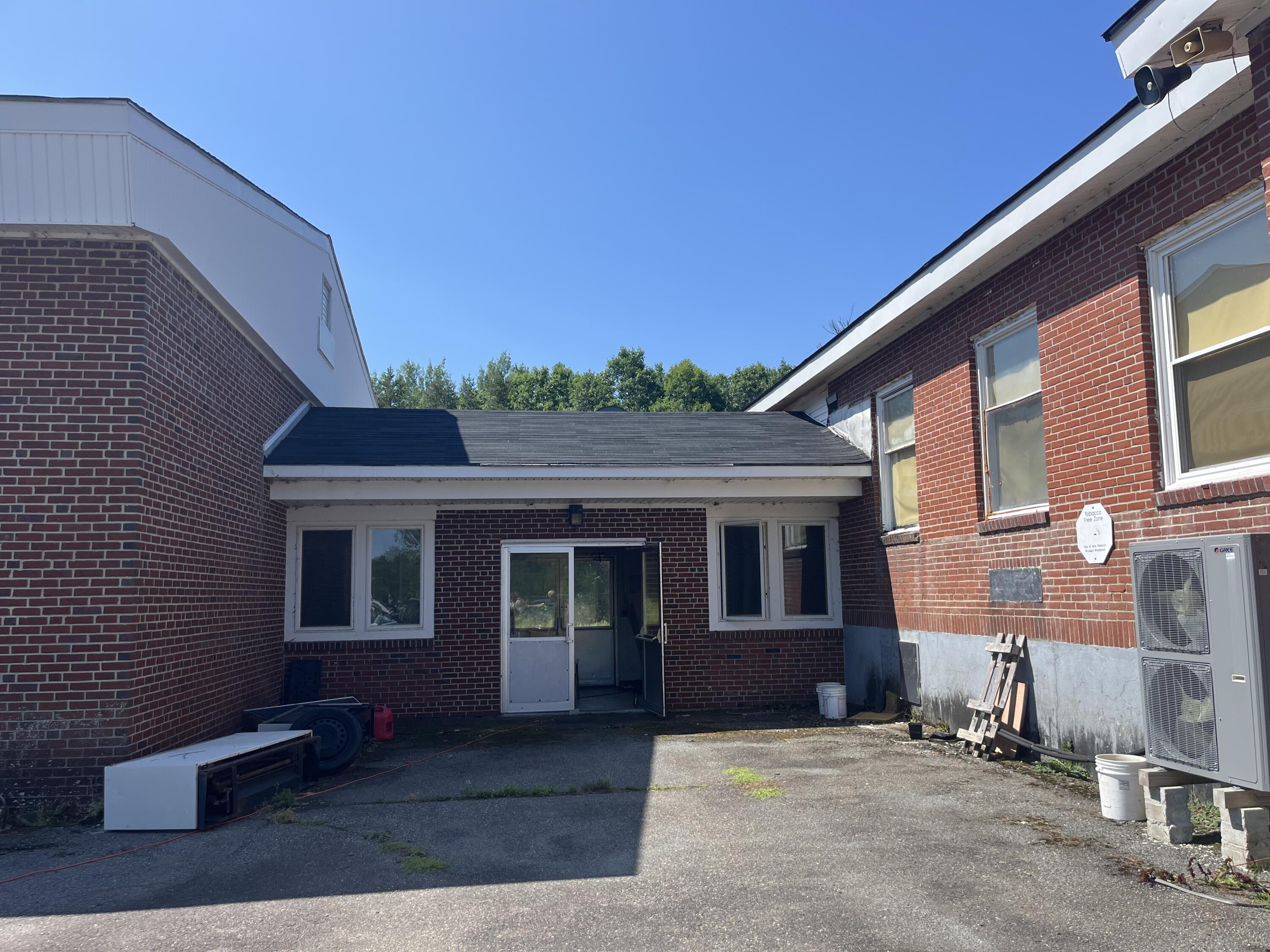 41 Graham Lane, Mattawamkeag, ME, 04459