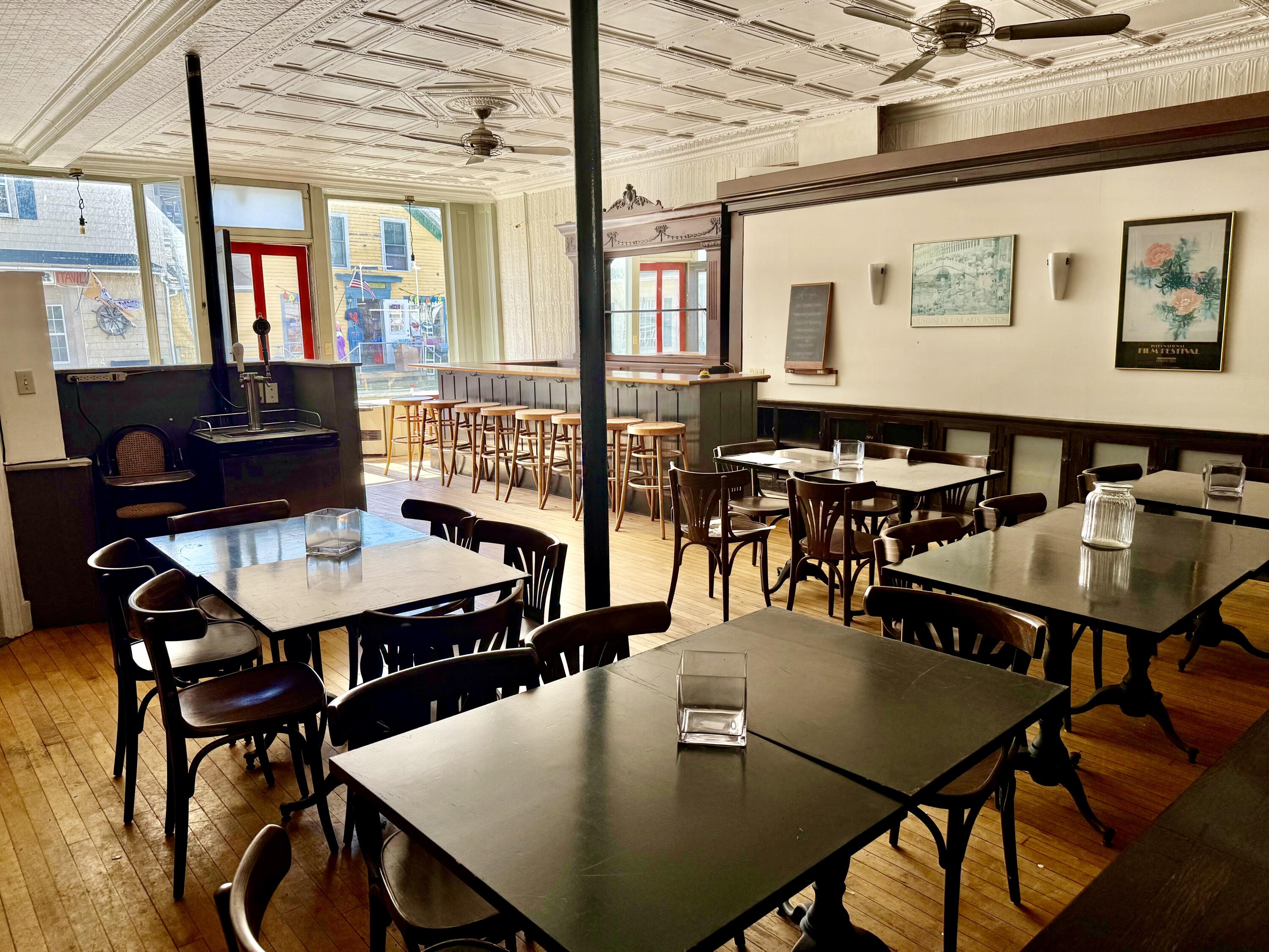 64 Main Street, Vinalhaven, ME, 04863