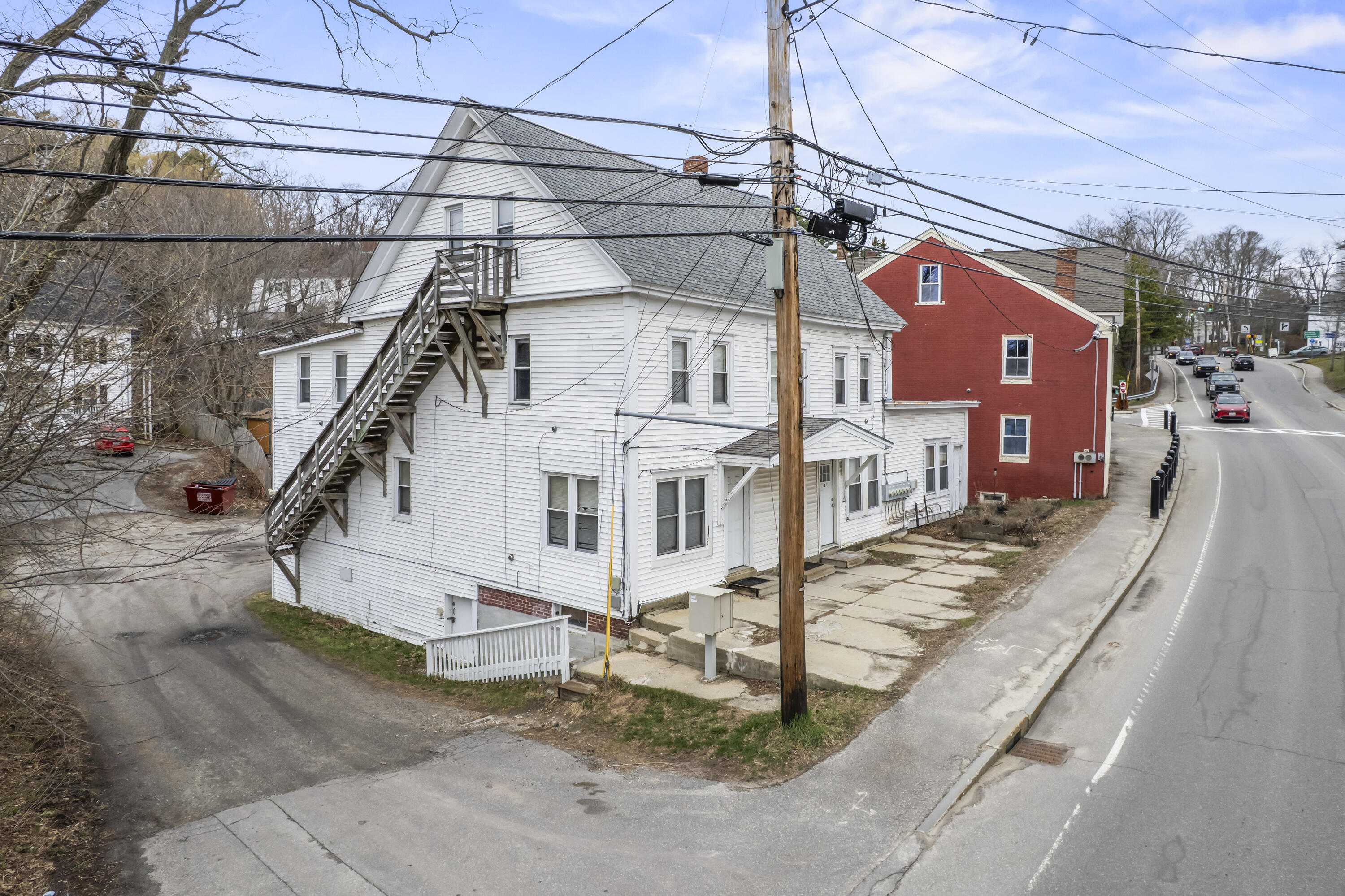 16 Main Street, Topsham, ME, 04086