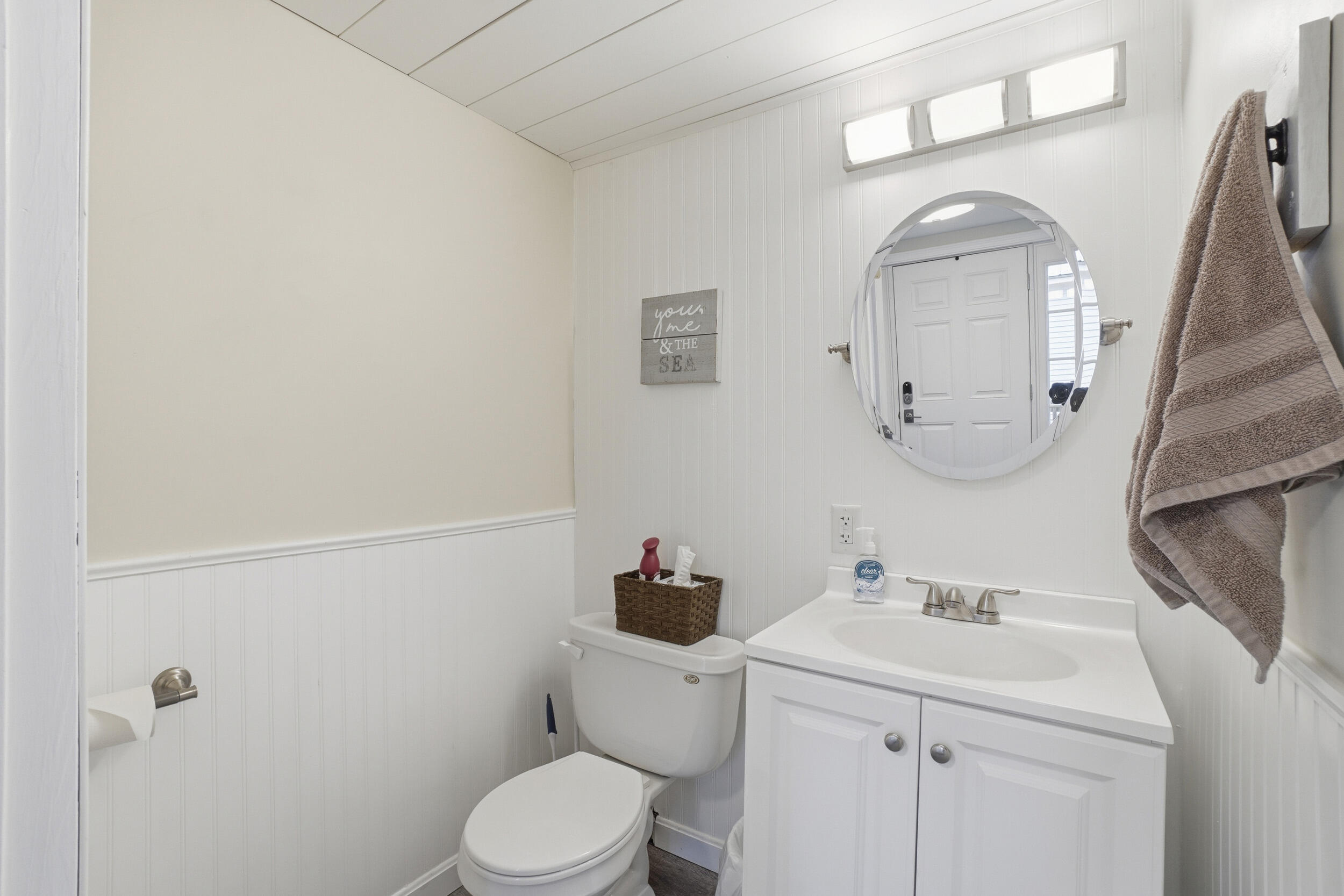 6 Mattanawcook Street, Lincoln, ME, 04457