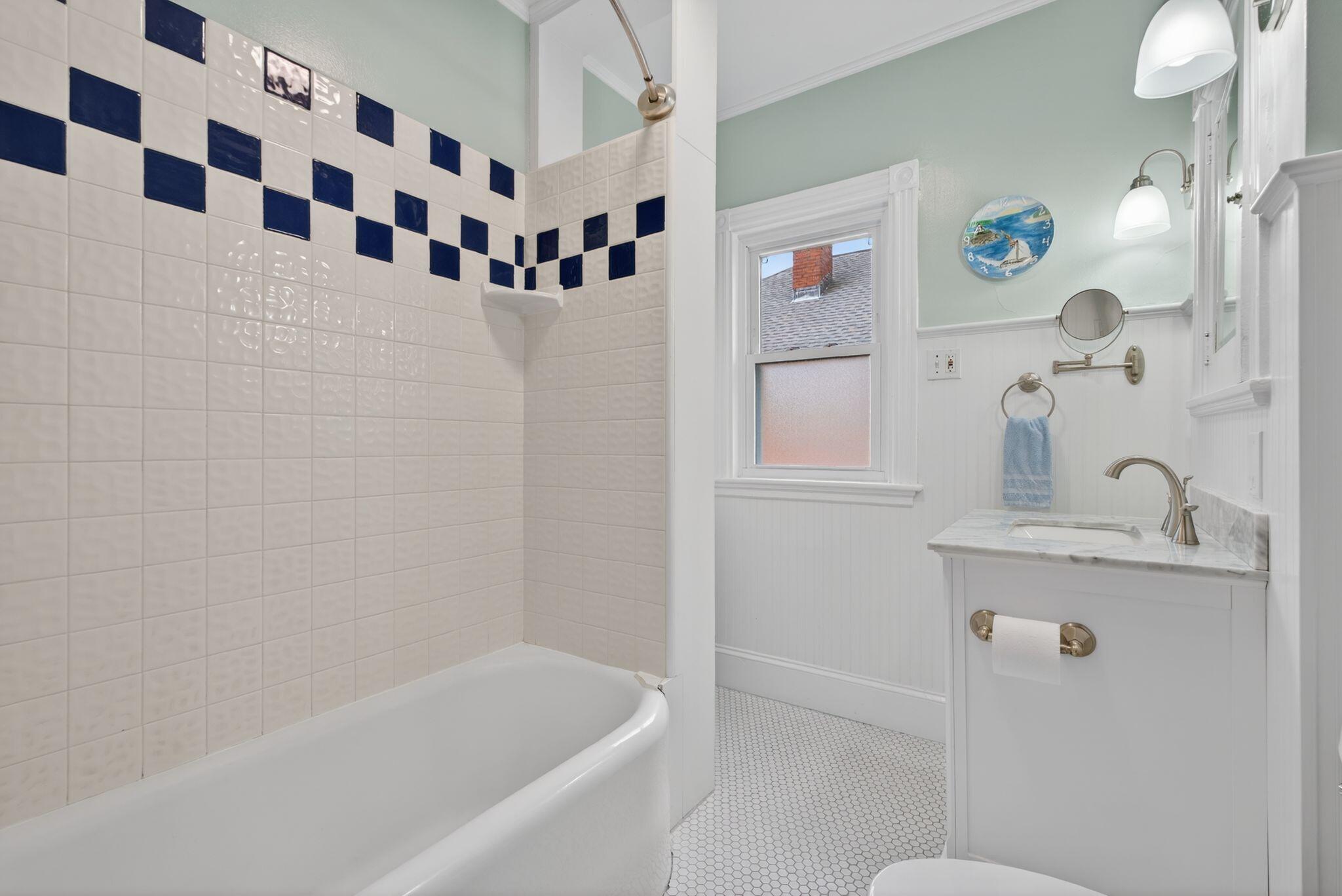 106 Dartmouth Street, Portland, ME, 04103 106 Dartmouth Street, Portland, ME, 04103