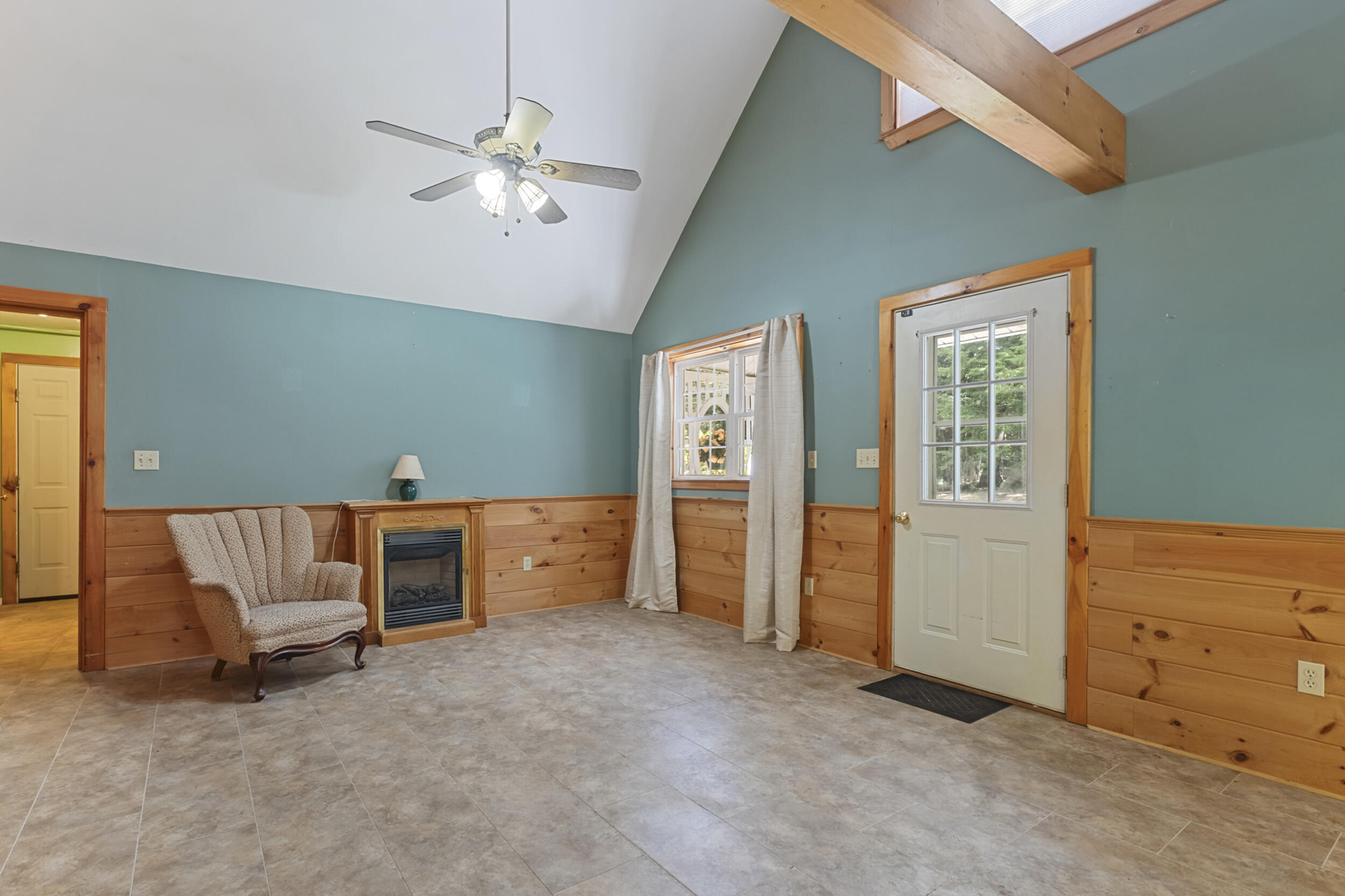 96_taylor_woods-interior-06