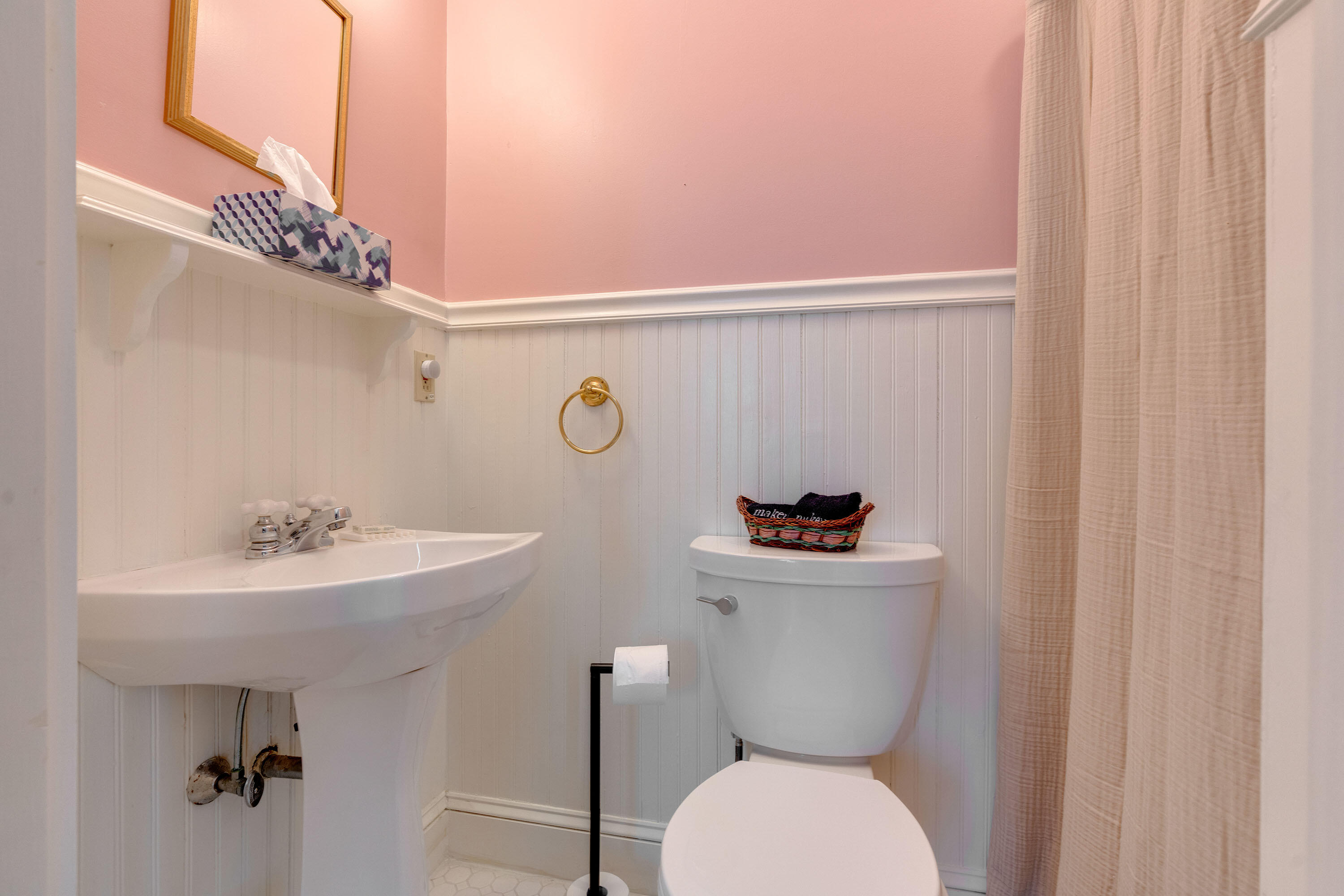 11 Holbrook Street, Freeport, ME, 04032