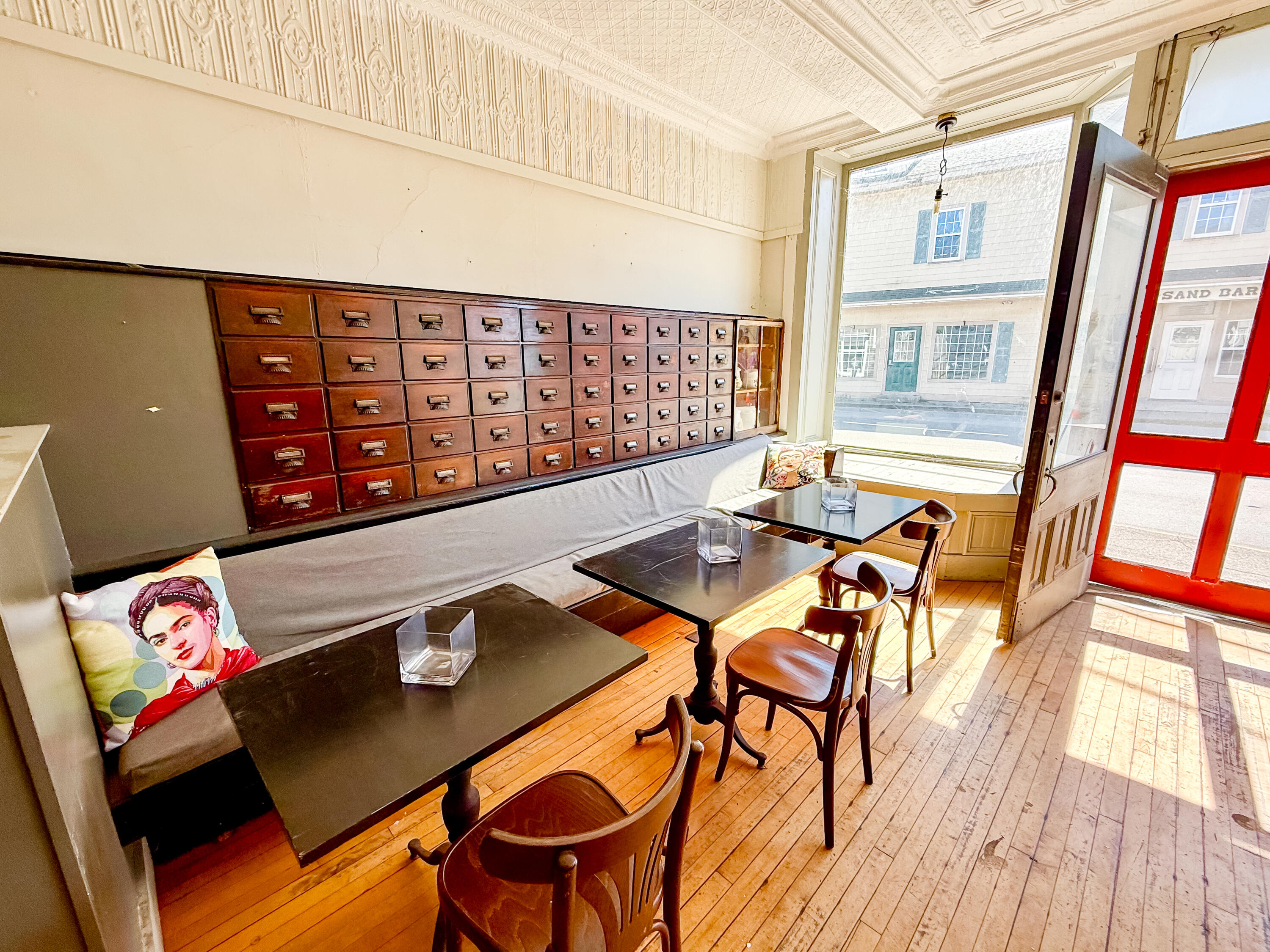 64 Main Street, Vinalhaven, ME, 04863