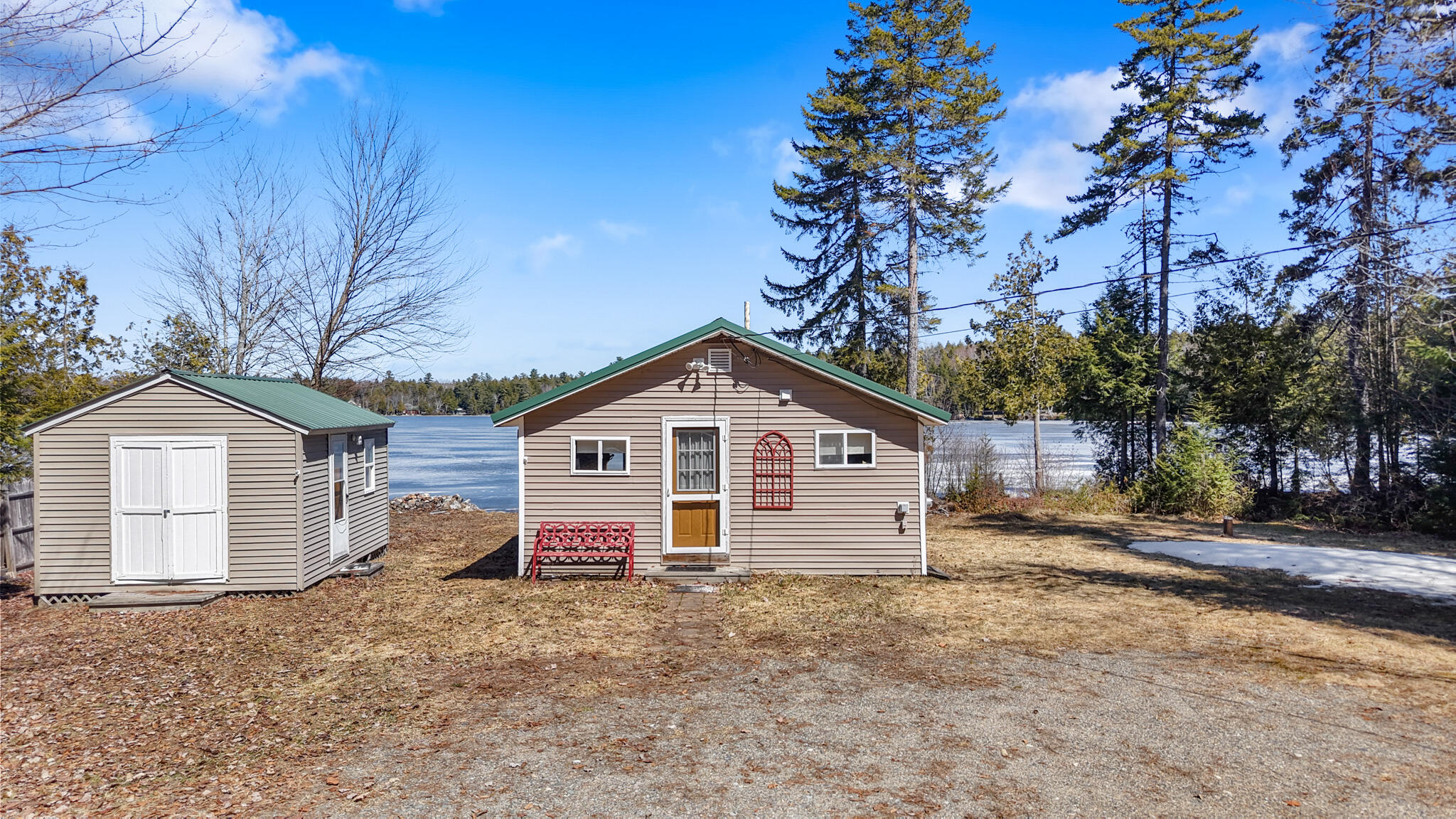 37 Petite Drive, Lincoln, ME, 04457