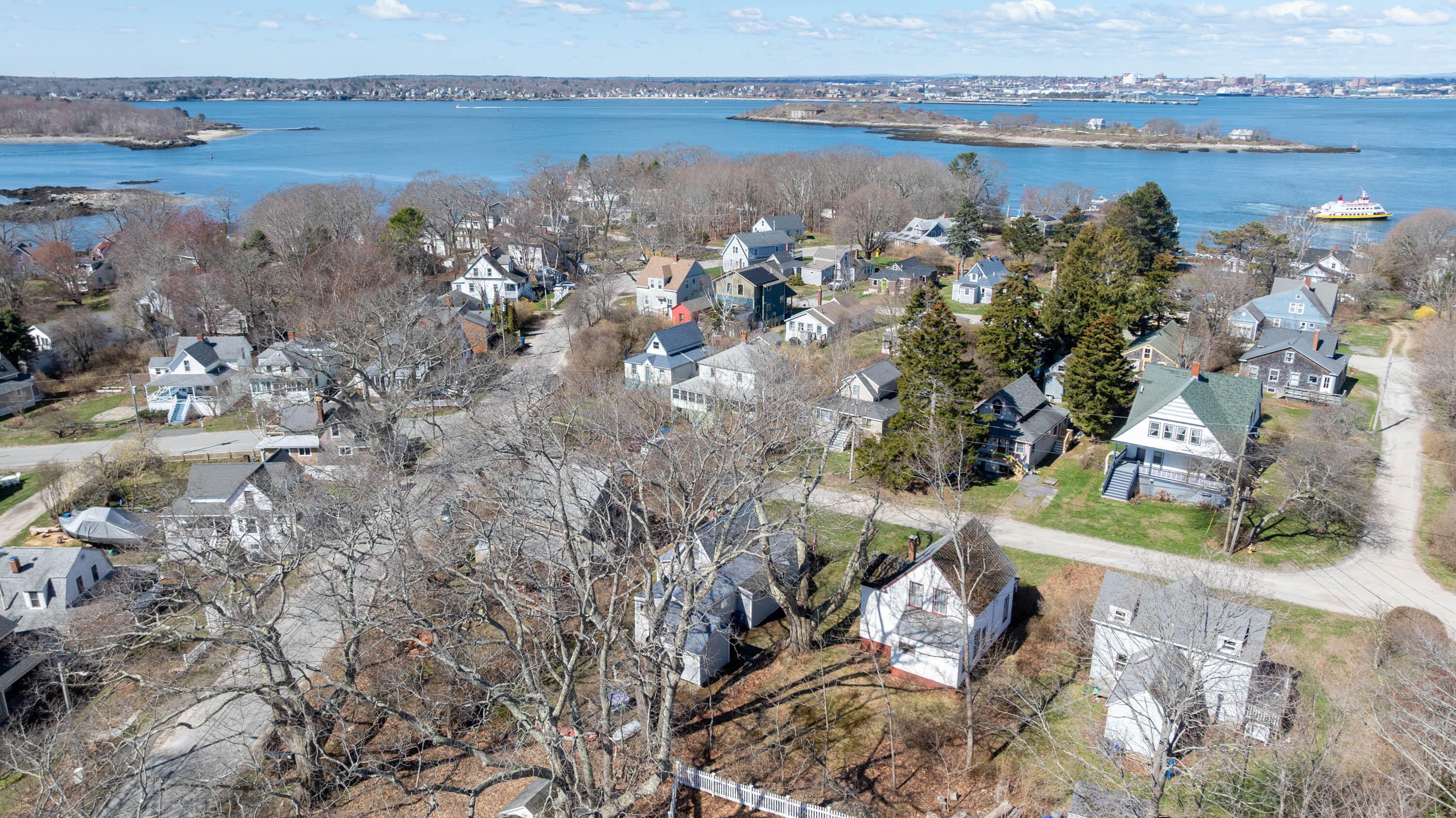 11 Oakland Avenue, Portland, ME, 04108