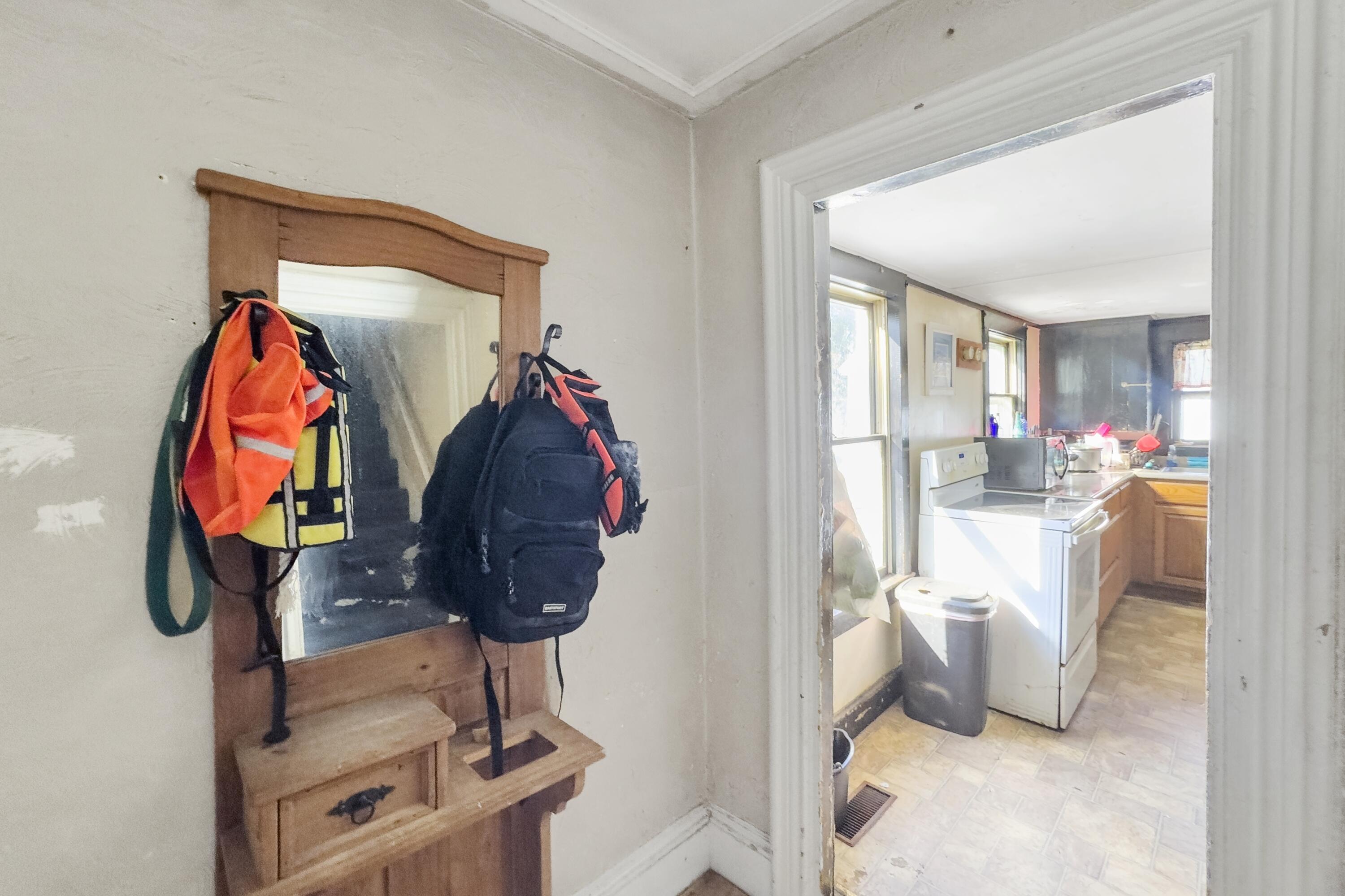 102 Beechwood Street, Thomaston, ME, 04861