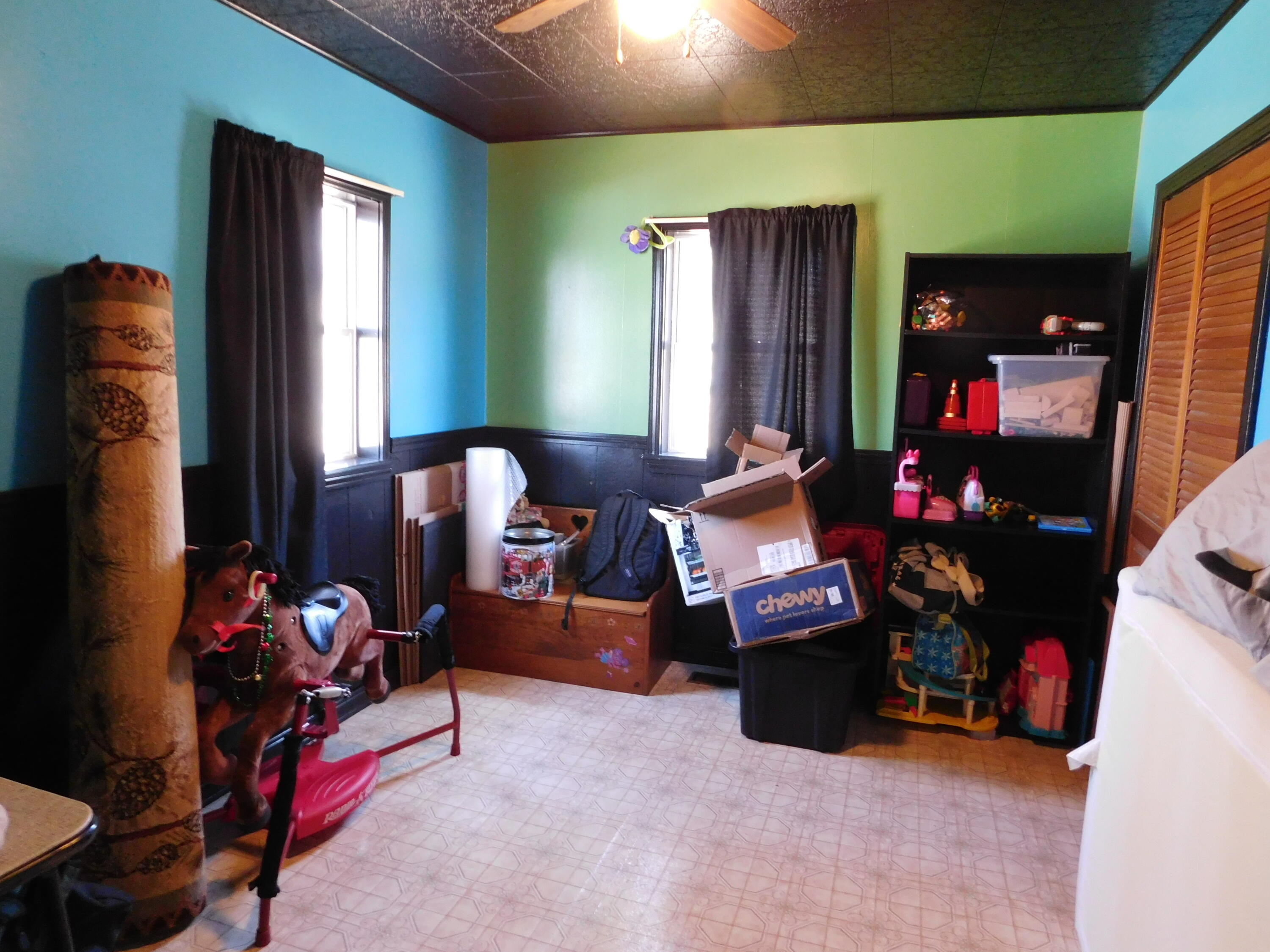 557 Enfield Road, Lincoln, ME, 04457