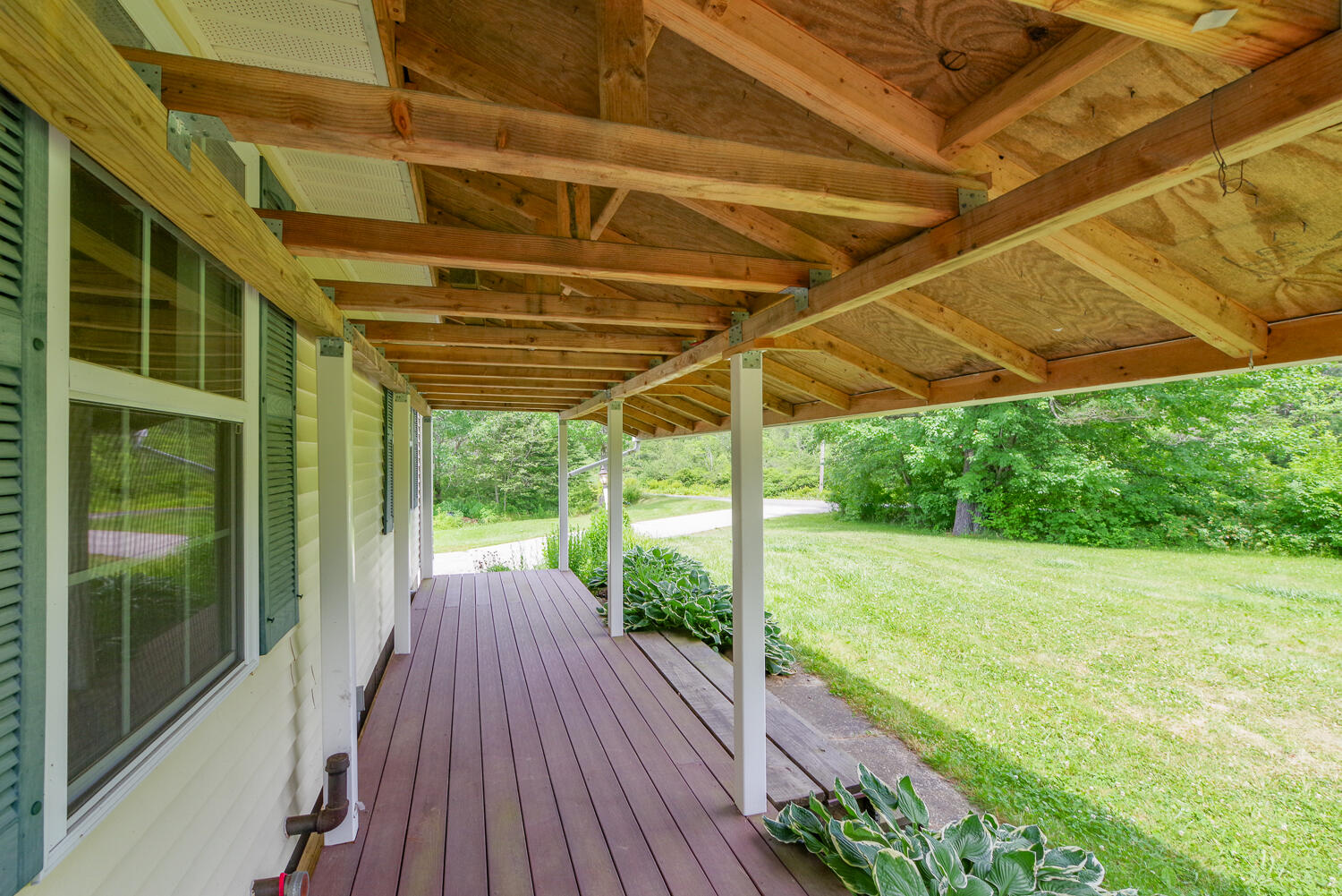 Relaxing front porch