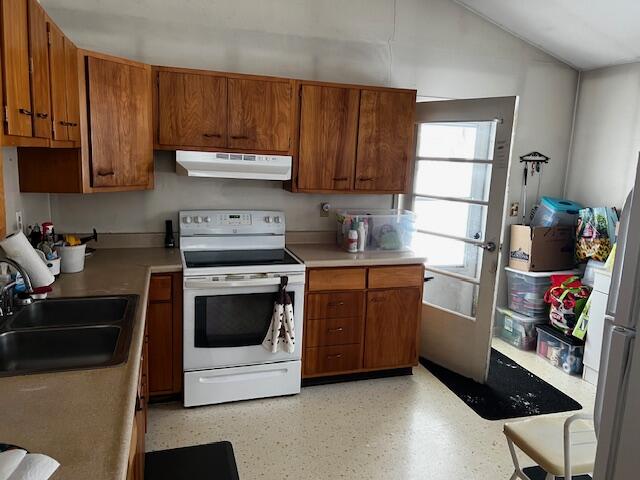 124 Broadway Street, Baileyville, ME, 04694