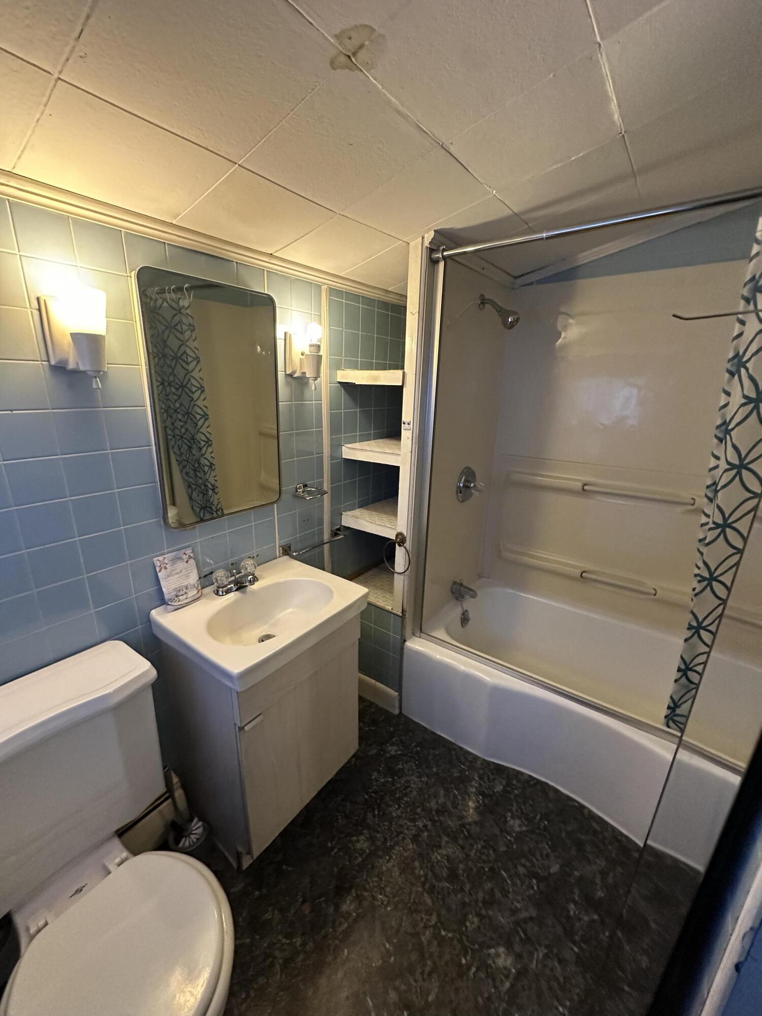 47 York Street, Millinocket, ME, 04462