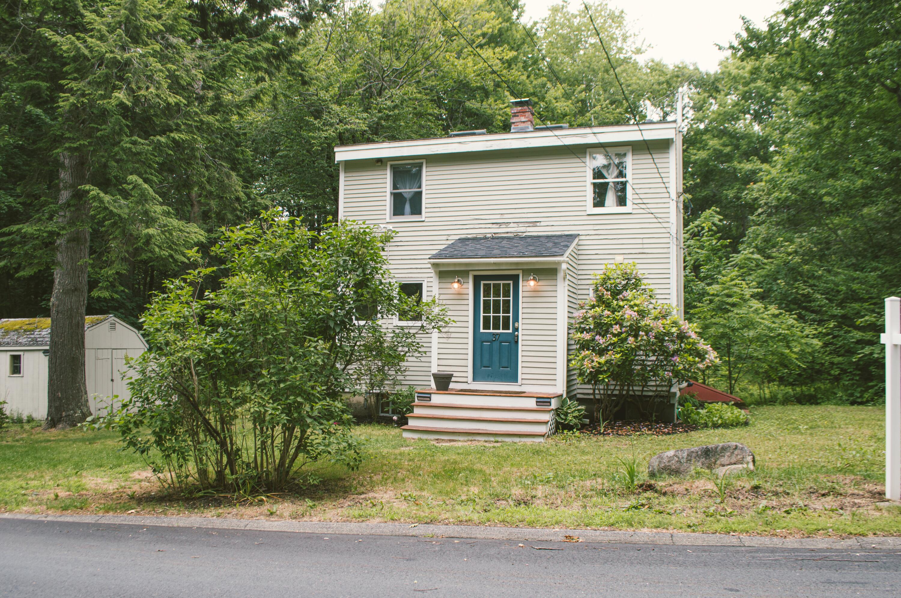 Photo of 37 Pleasant Valley Road Cumberland ME 04021