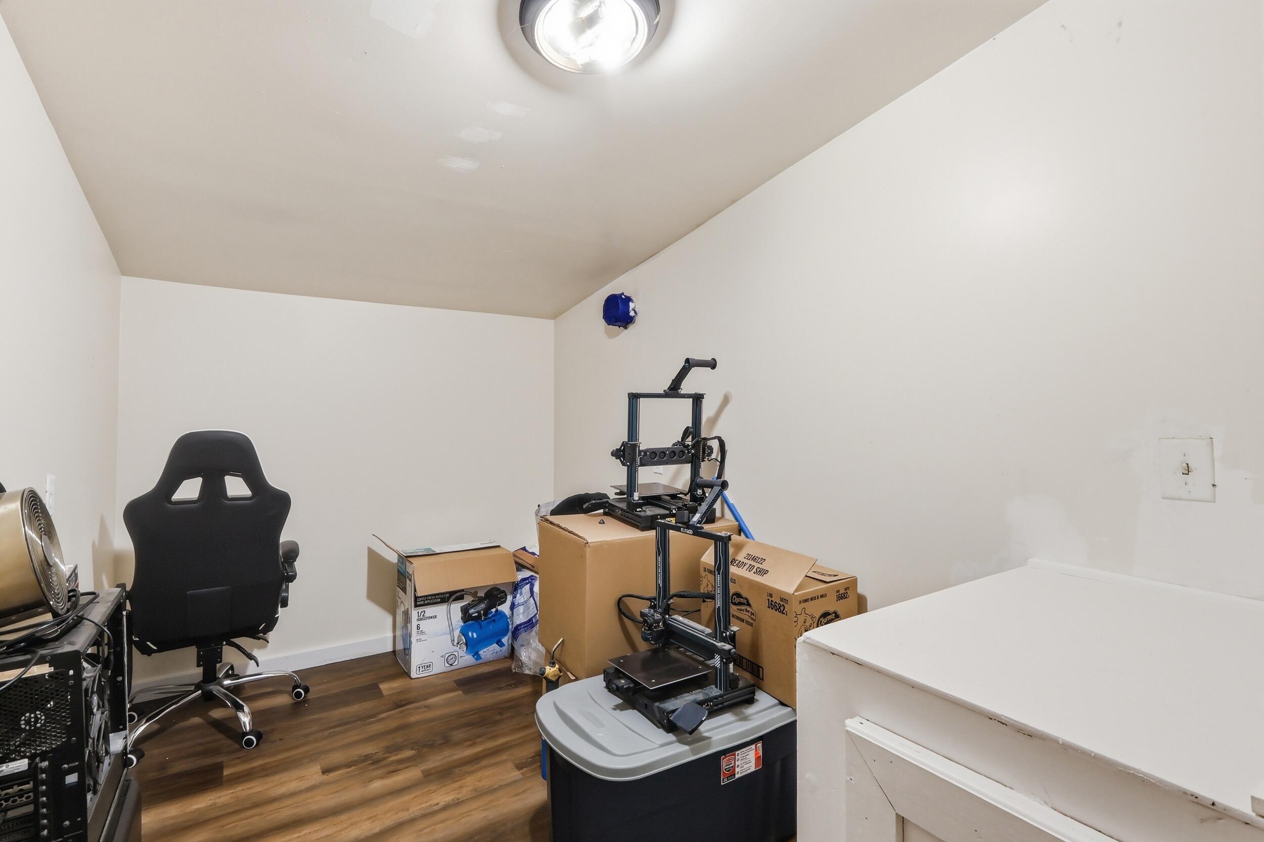 37 Shaw Road, New Gloucester, ME 04260 18_breauxmediaco_018