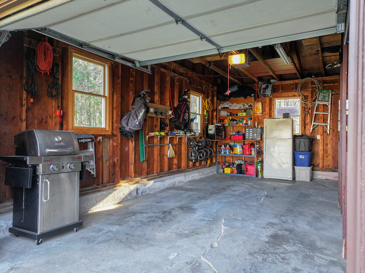 32 Lawn Avenue, Gorham, ME, 04038