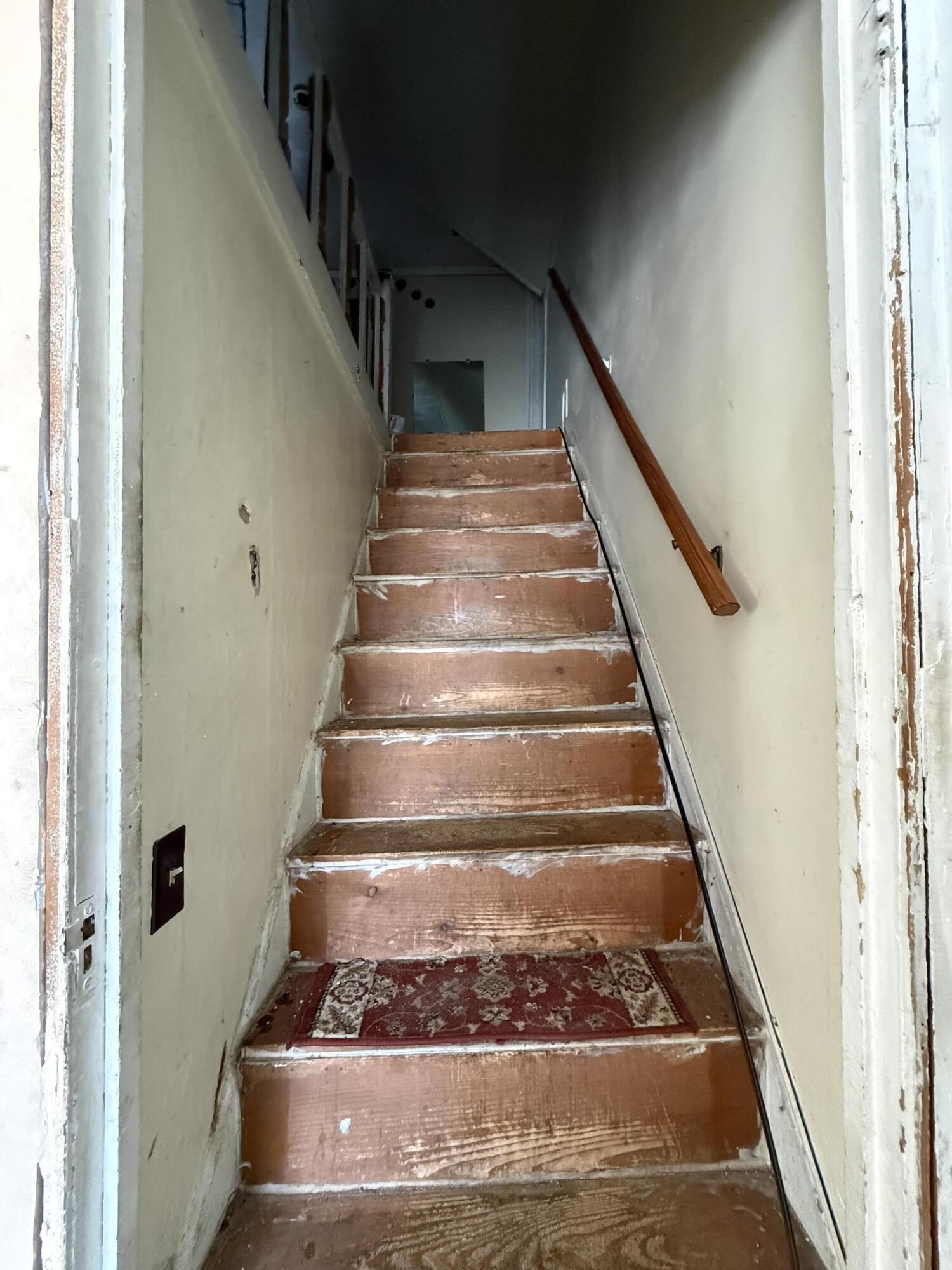 19 Perry Street, Lincoln, ME, 04457