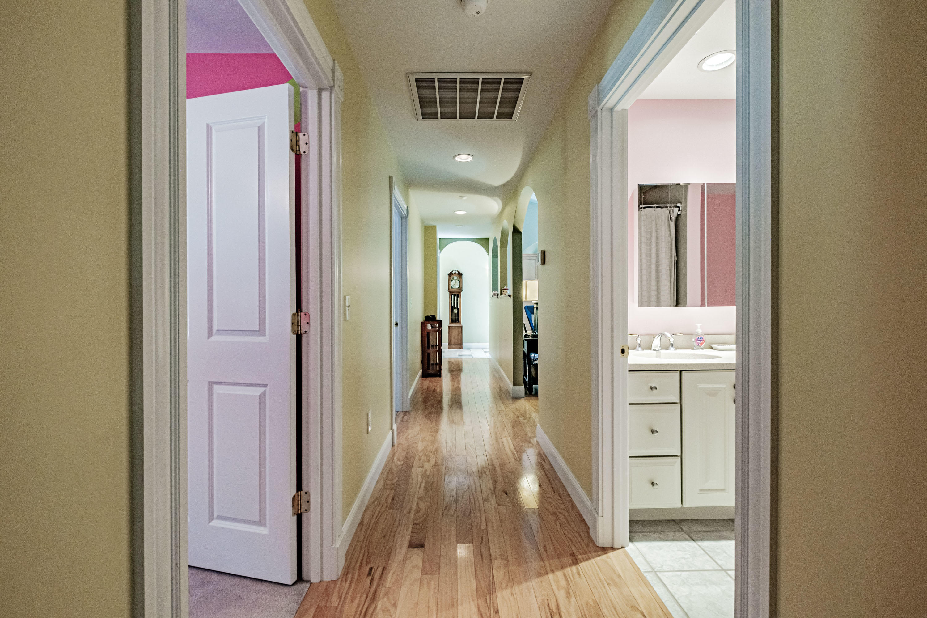 30 Kevin Heights, Paris, ME, 04281-1304