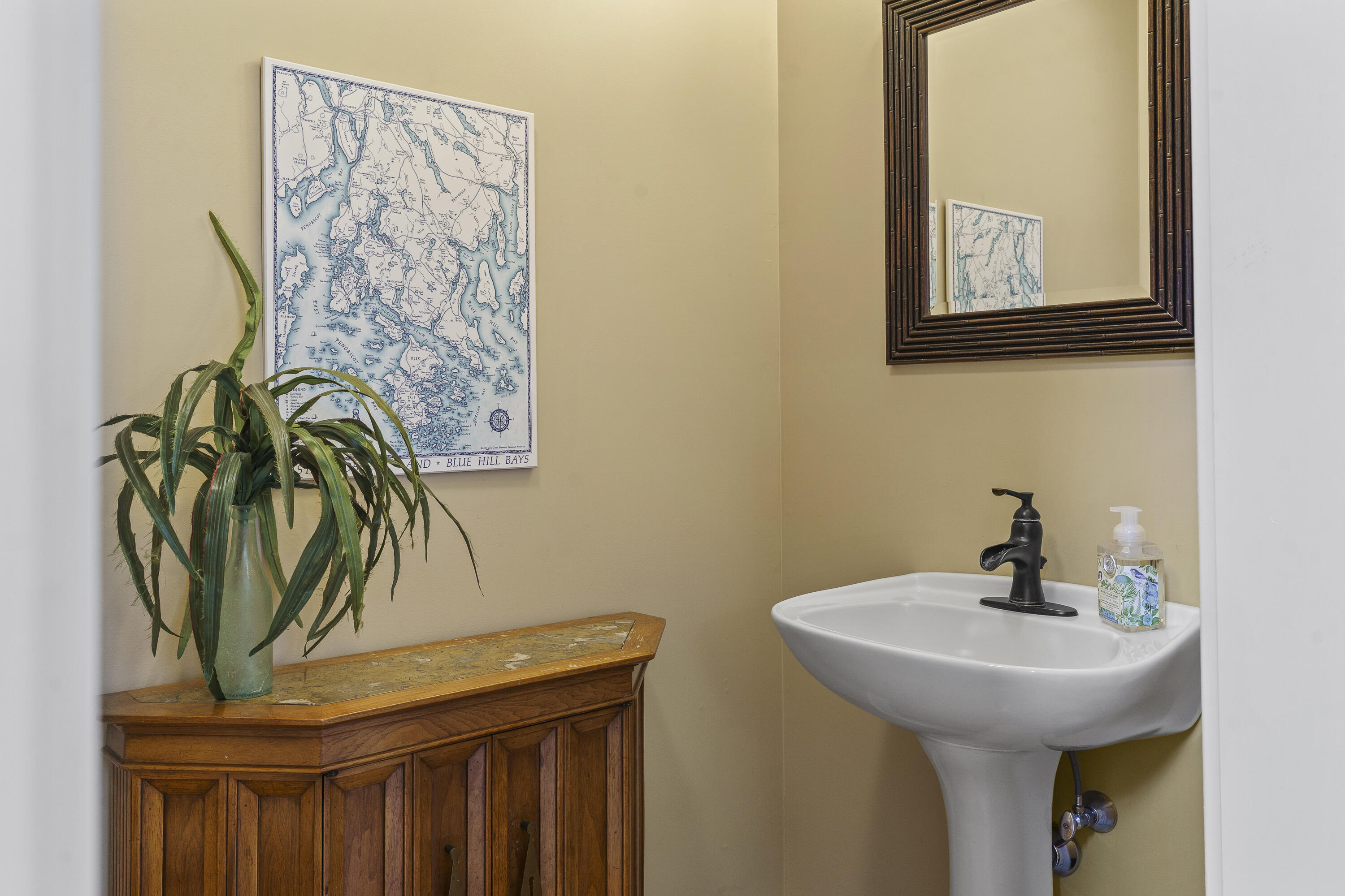 5 Southern Point Road, Bristol, ME, 04564