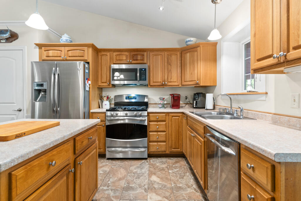 370 Cole Hill Road, Standish, ME, 04084