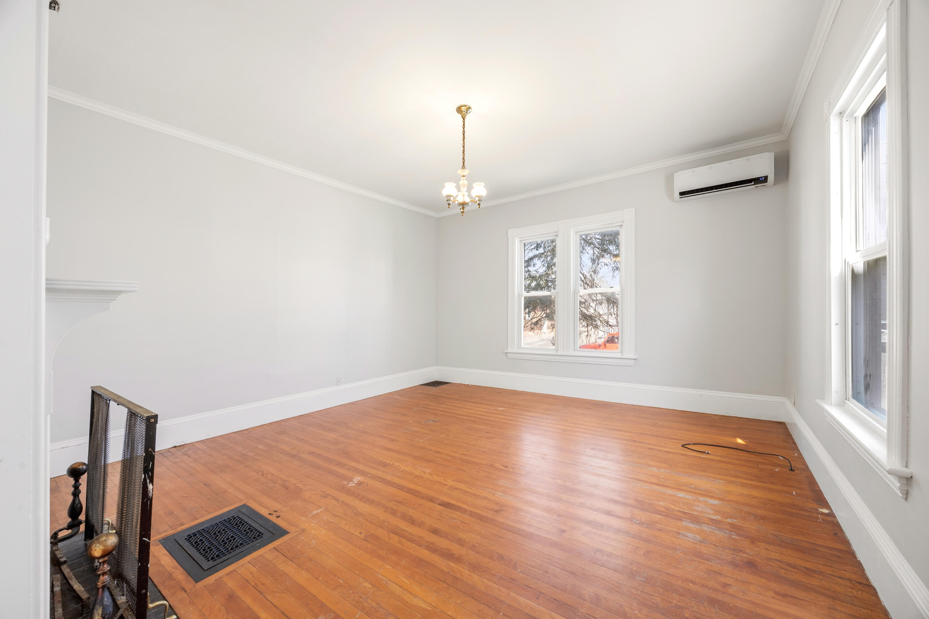 22 Ash Street, Waterville, ME, 04901