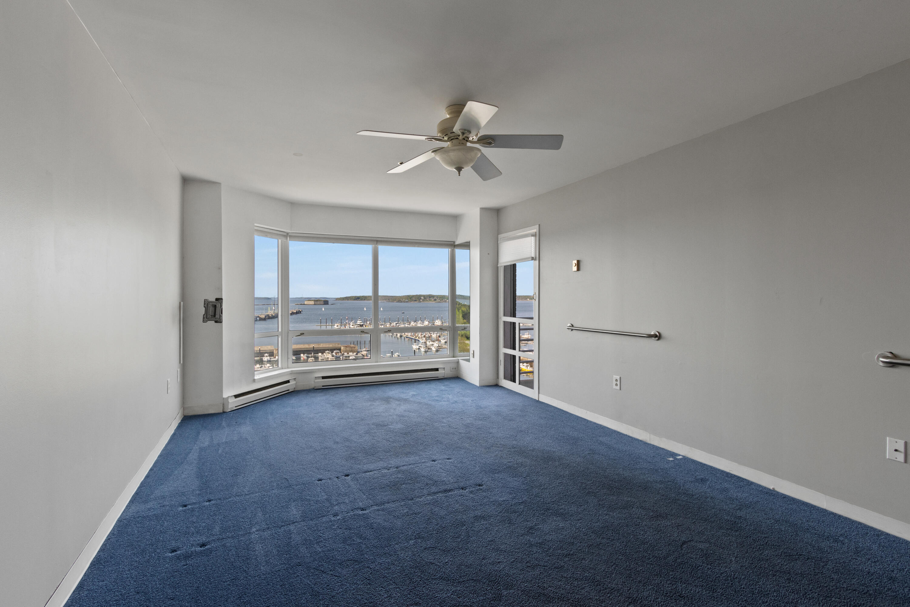 148 Breakwater Drive, #807, South Portland, ME 04106 202605019TR-71019