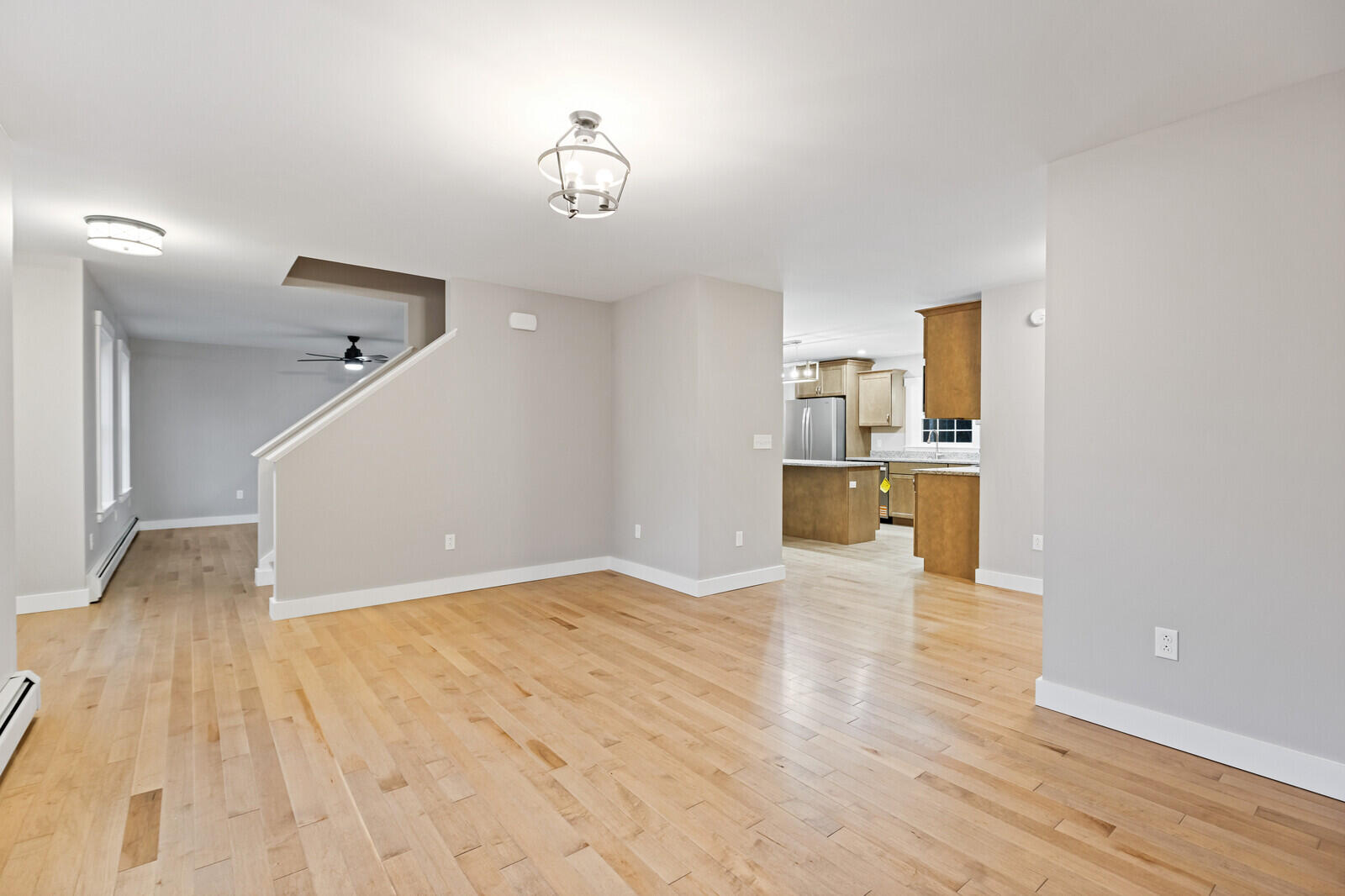 27 Pleasant Road, Sidney, ME, 04330