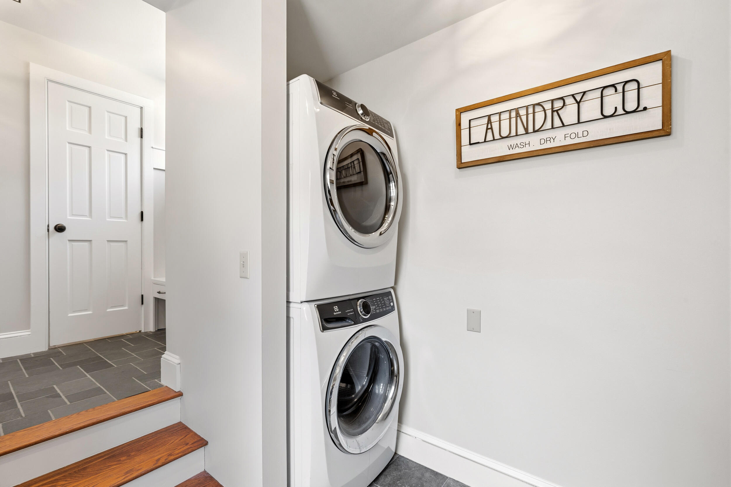 47 Glen Road, Yarmouth, ME, 04096