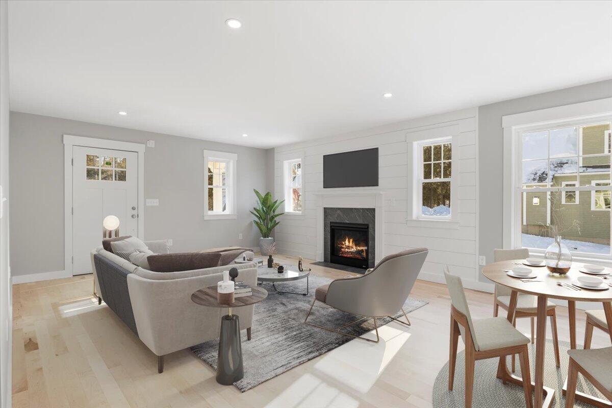 1 Cortland Place UNIT 7, Standish, ME, 04084