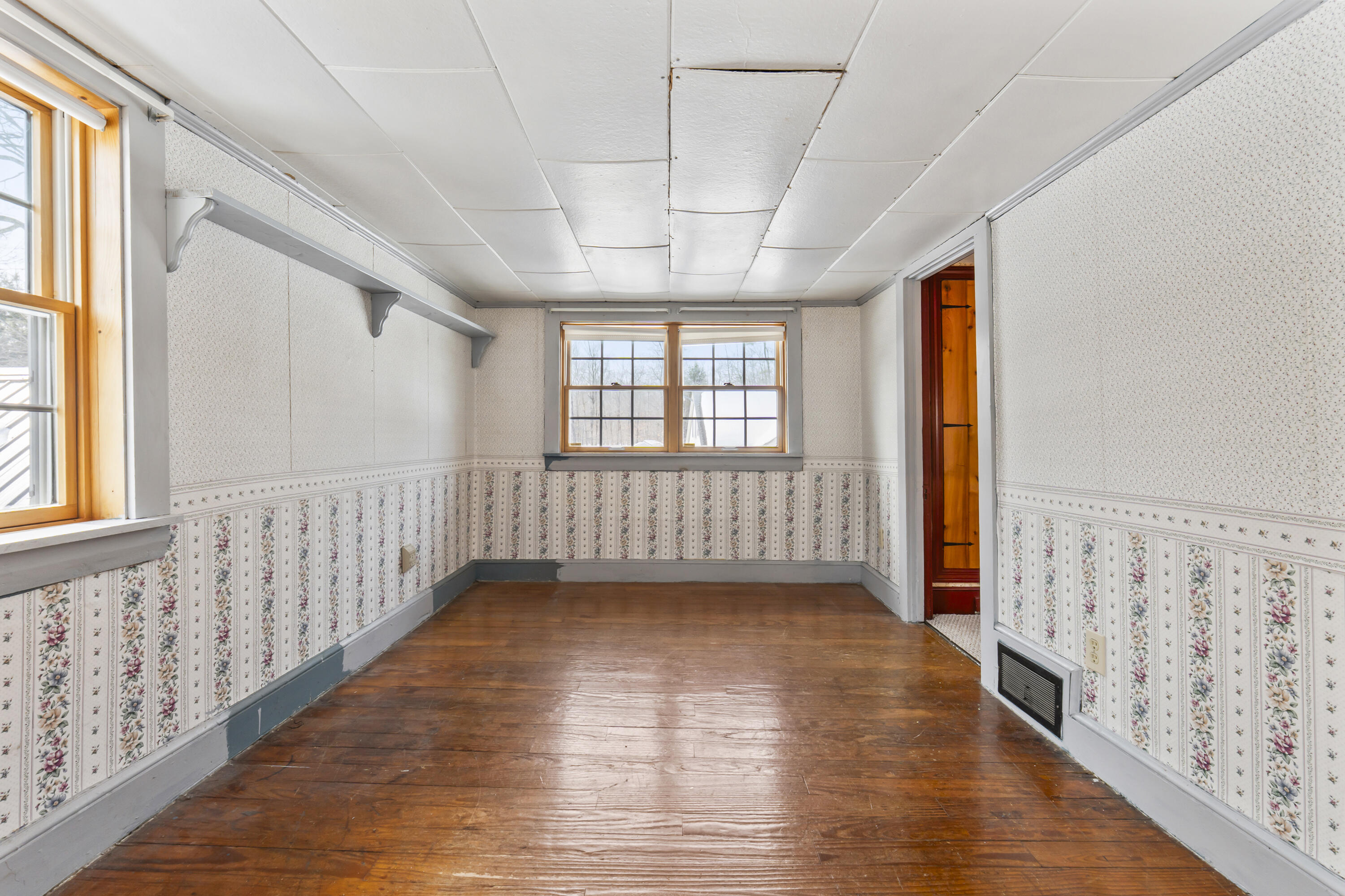 46 N Gorham Road, Gorham, ME, 04038